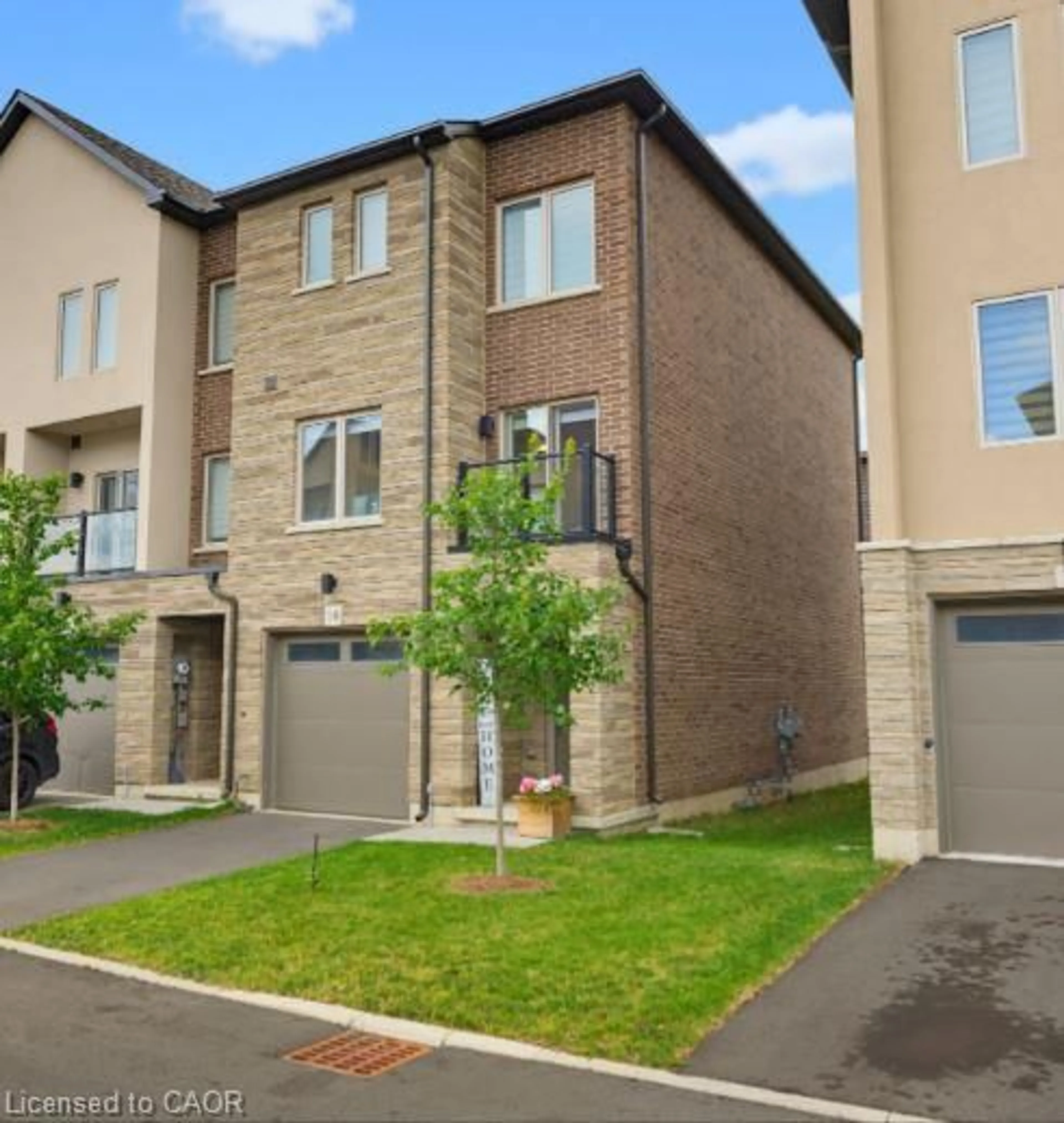 Unknown for 16 Raspberry Lane, Hamilton Ontario L0R 1W0