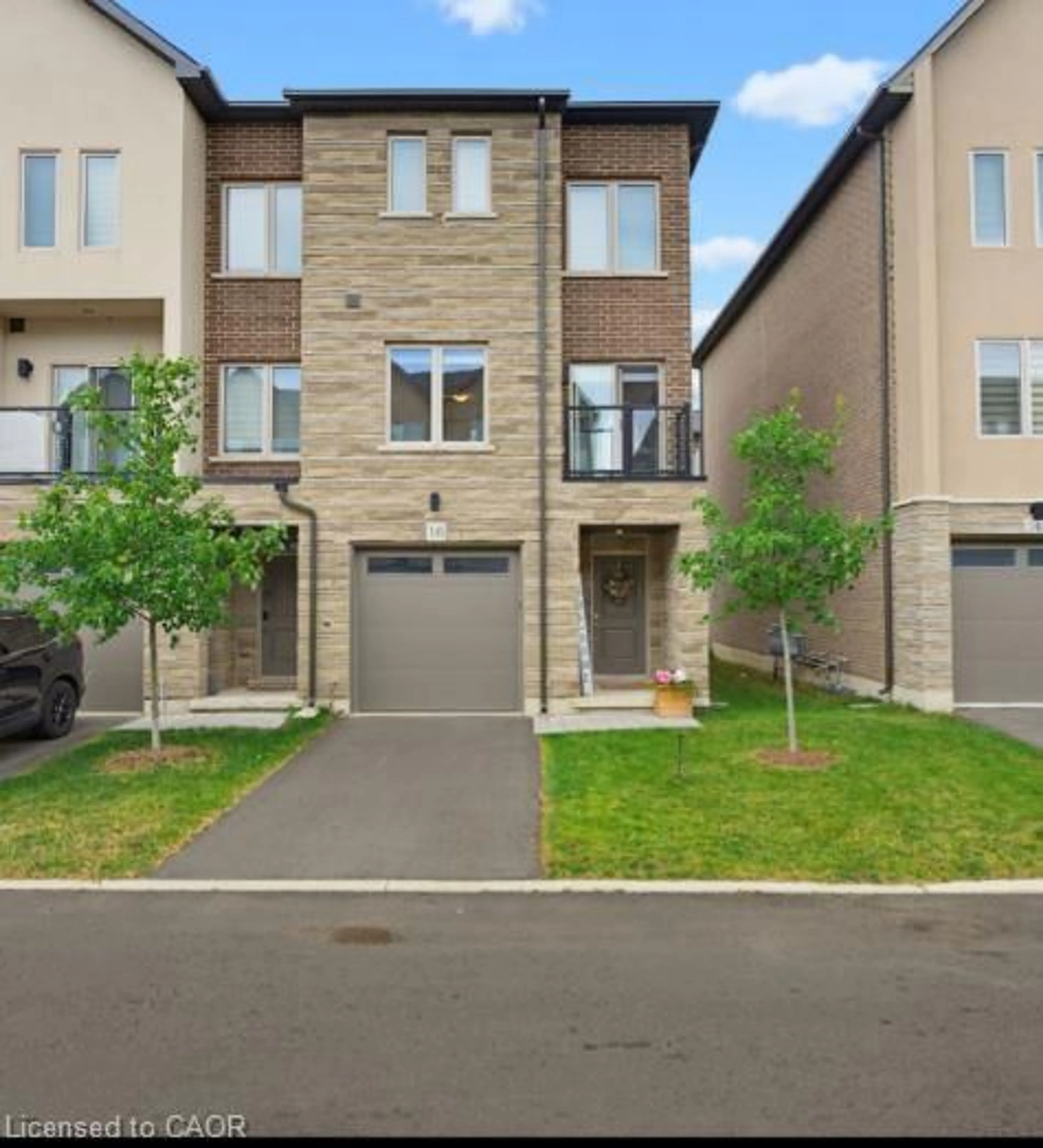 Unknown for 16 Raspberry Lane, Hamilton Ontario L0R 1W0