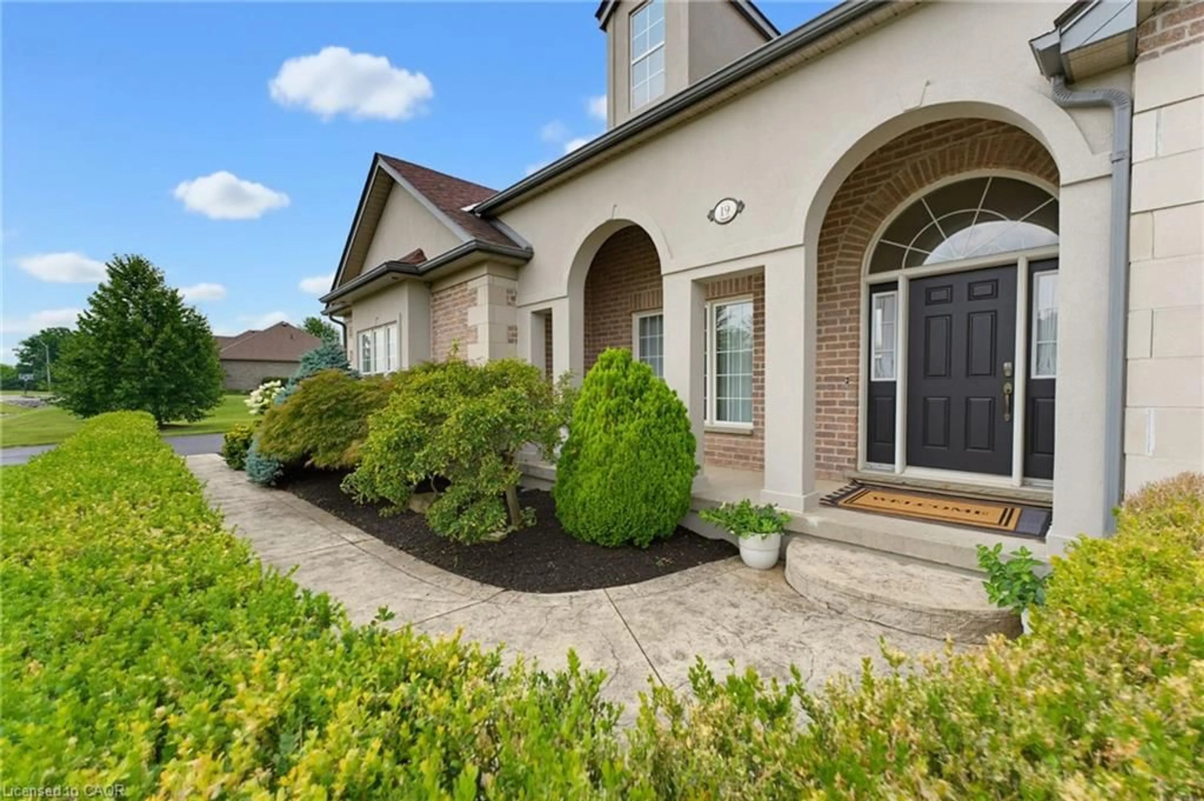 Home with brick exterior material, street for 19 Royal Troon Dr, Scotland Ontario N0E 1R0