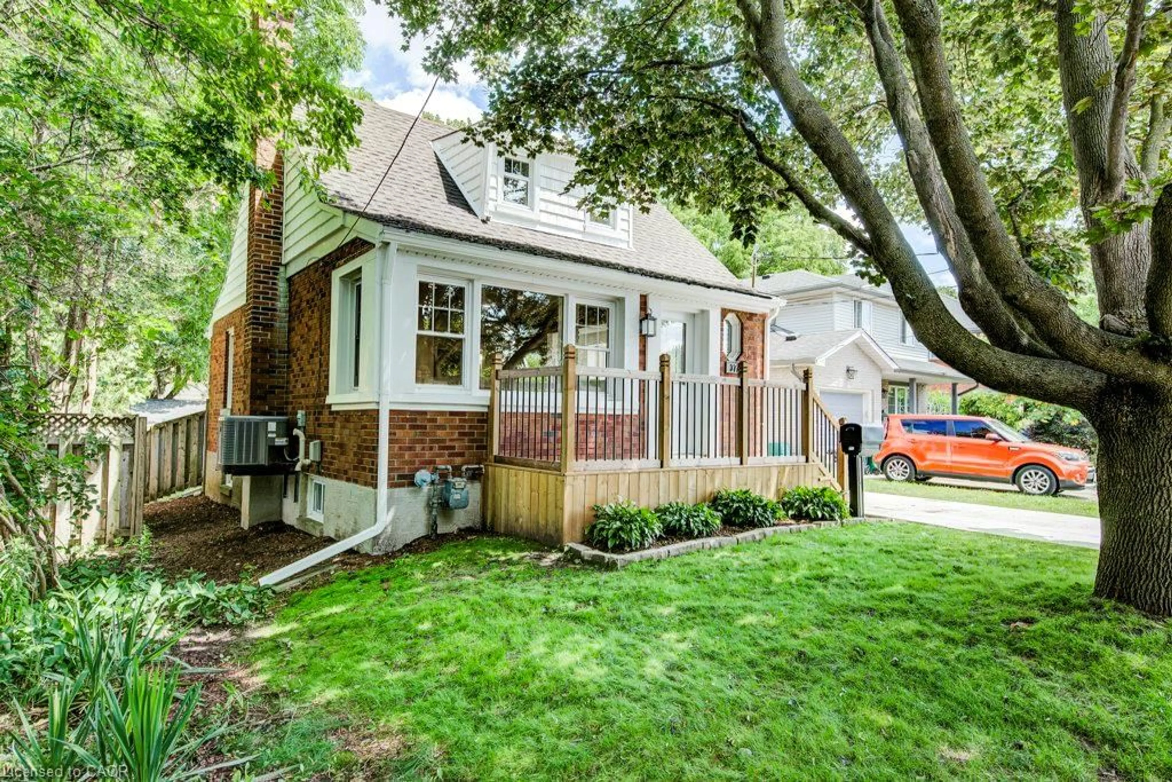 Unknown for 377 Hedley St, Cambridge Ontario N3H 3Y1