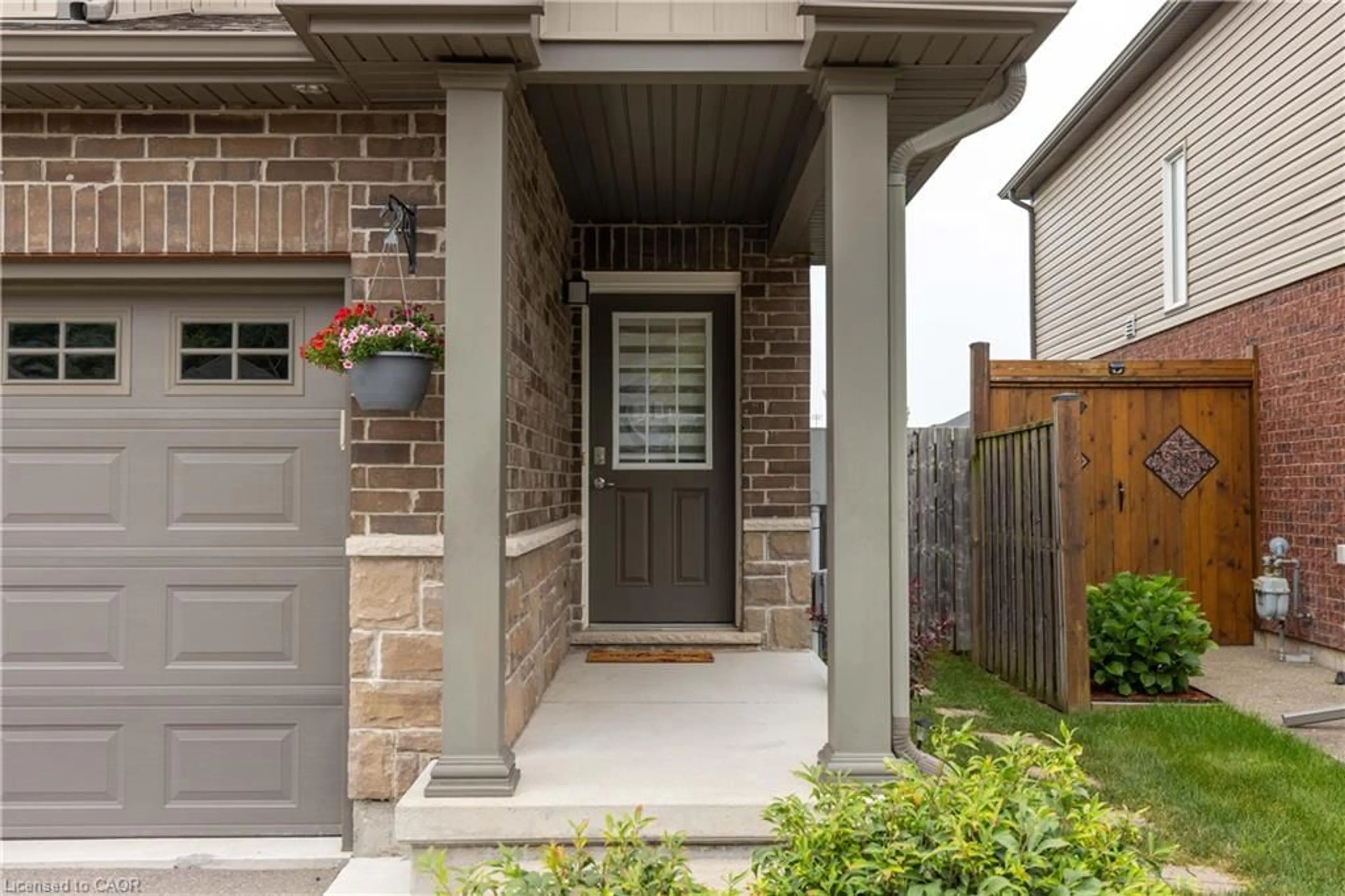 Unknown for 8844 Silverstar Crt, Niagara Falls Ontario L2H 0B8