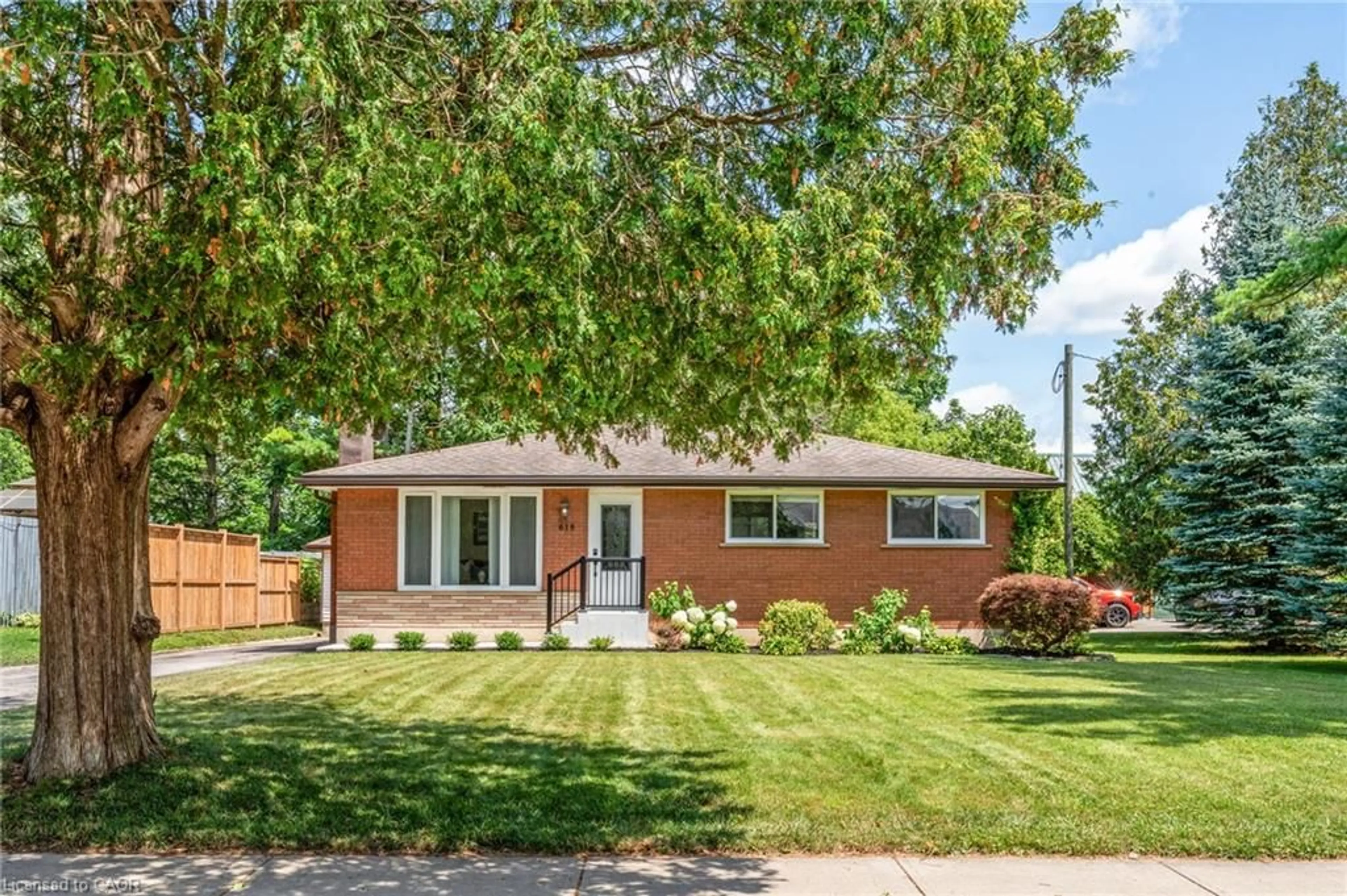 Home with brick exterior material, street for 618 St Andrew St, Port Dover Ontario N0A 1N0