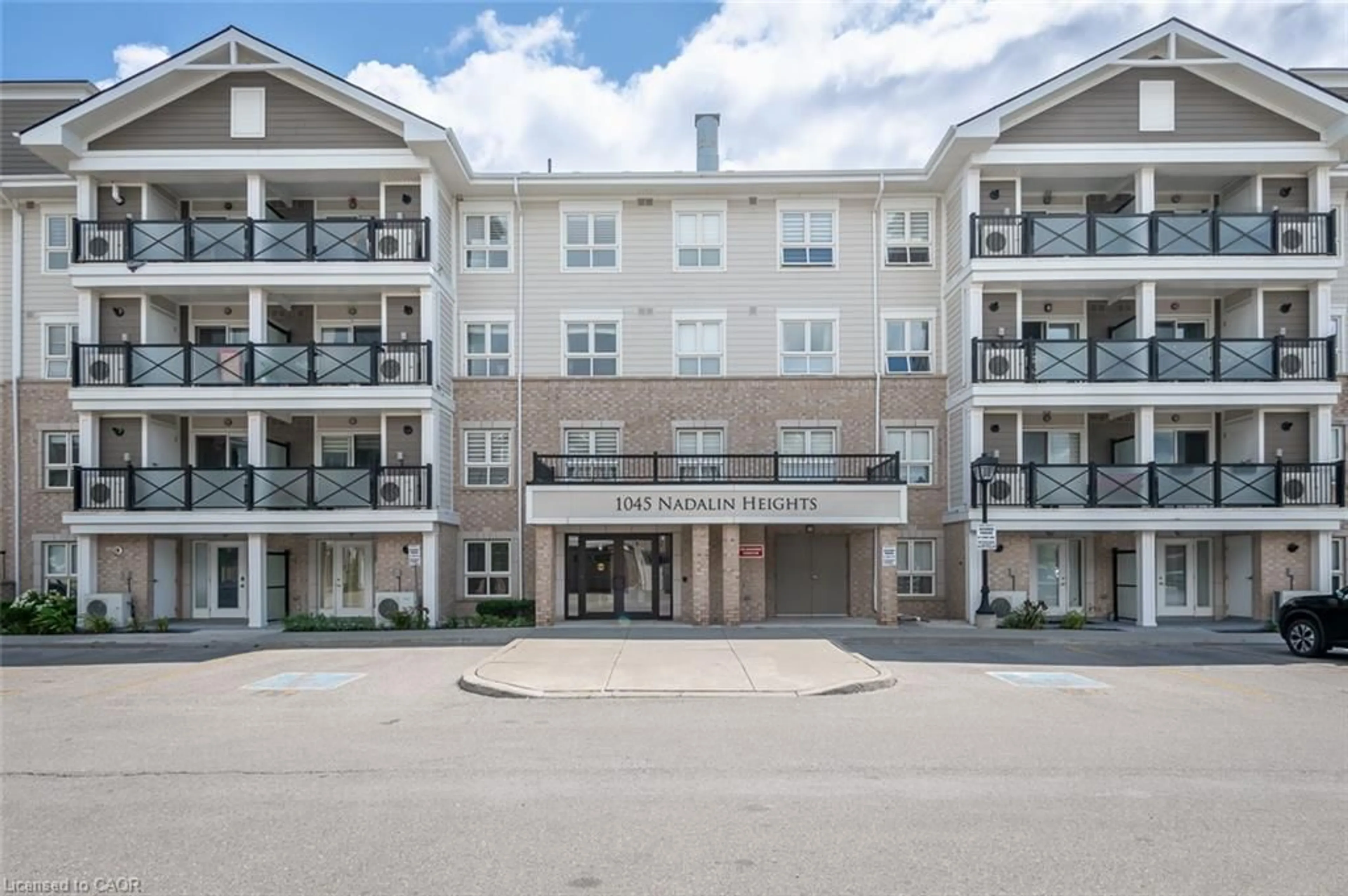 Patio, unknown for 1045 Nadalin Hts #307, Milton Ontario L9T 8R5