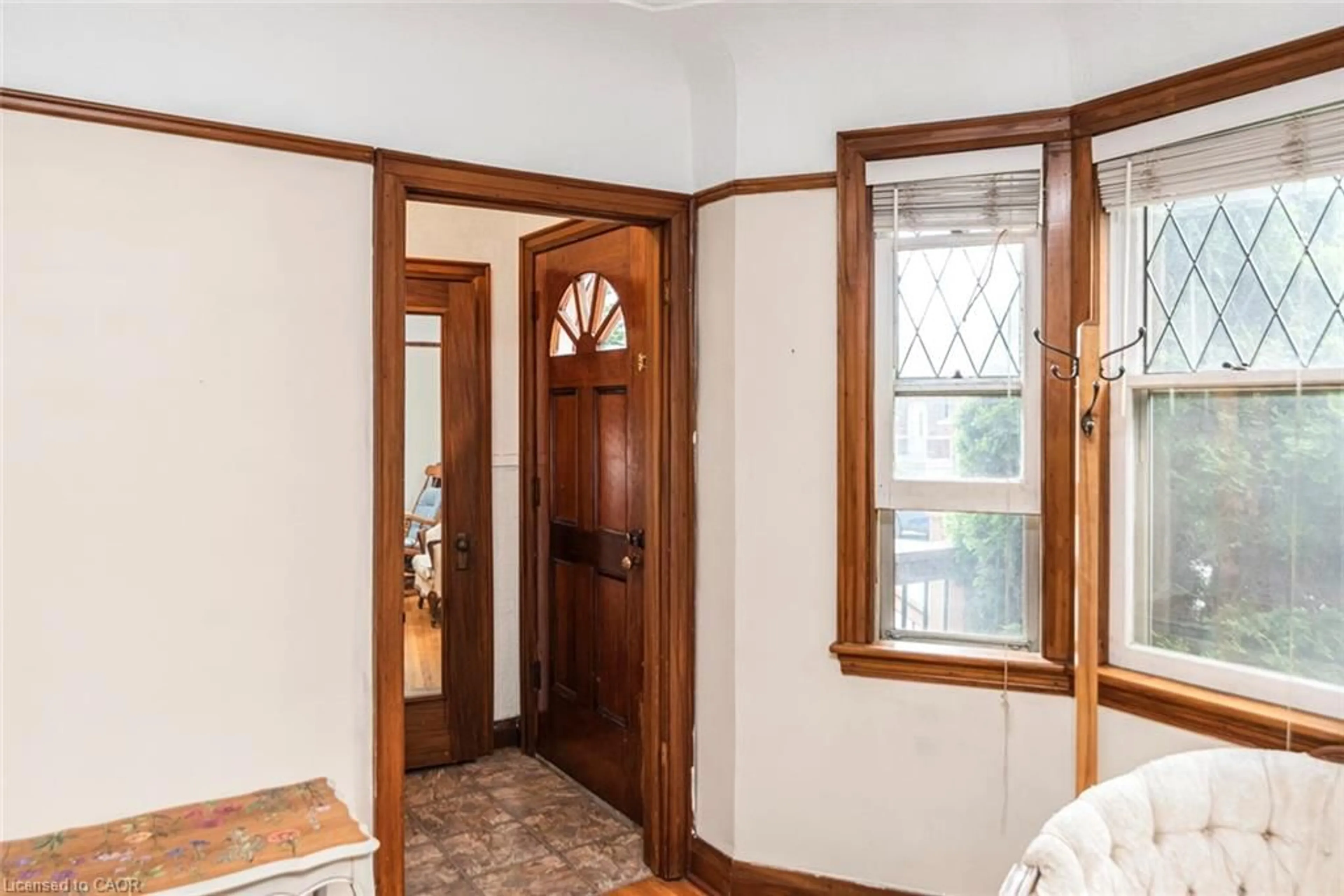 Indoor entryway for 52 Cameron Ave, Hamilton Ontario L8K 2W9