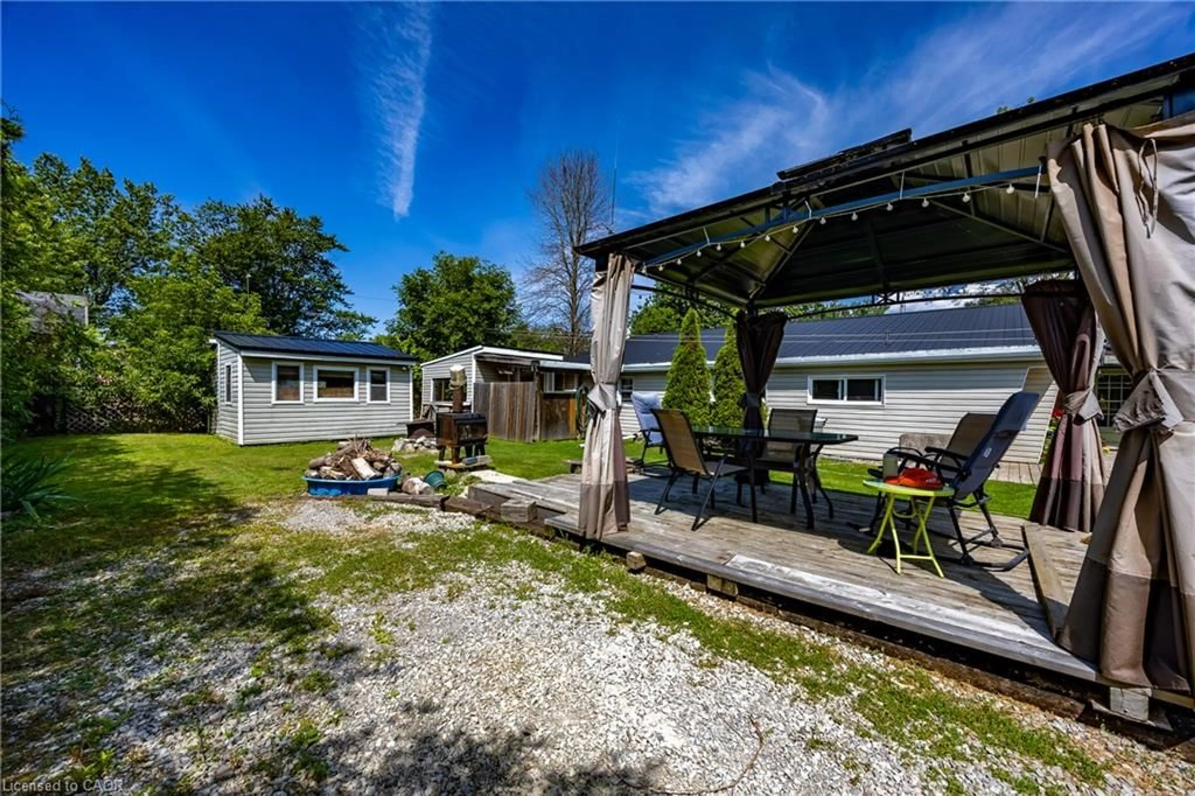 Patio, unknown for 11 Barbara Dr, Nanticoke Ontario N0A 1L0