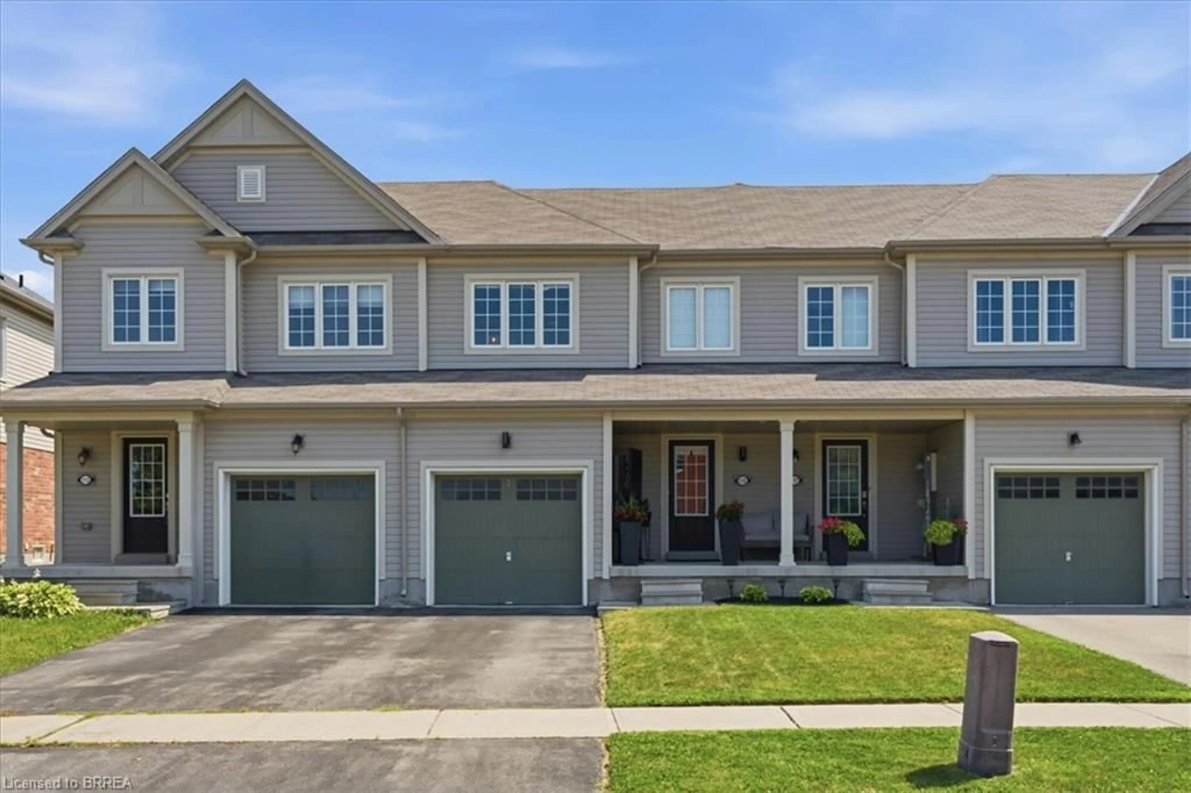 Home with brick exterior material, street for 115 English Lane, Brantford Ontario N3T 0N8