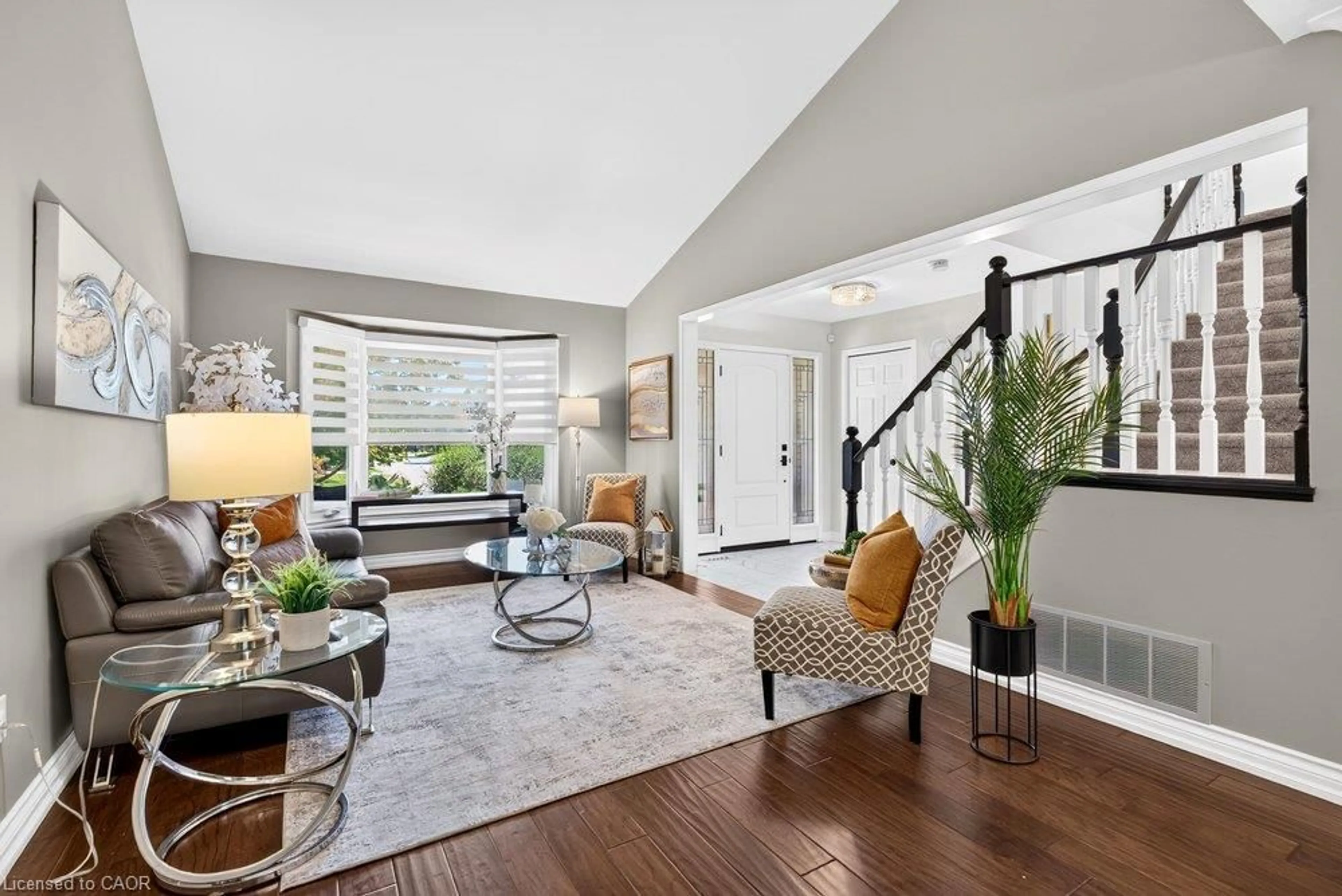 Living room with furniture, unknown for 5140 Crimson King Way, Beamsville Ontario L0R 1B8
