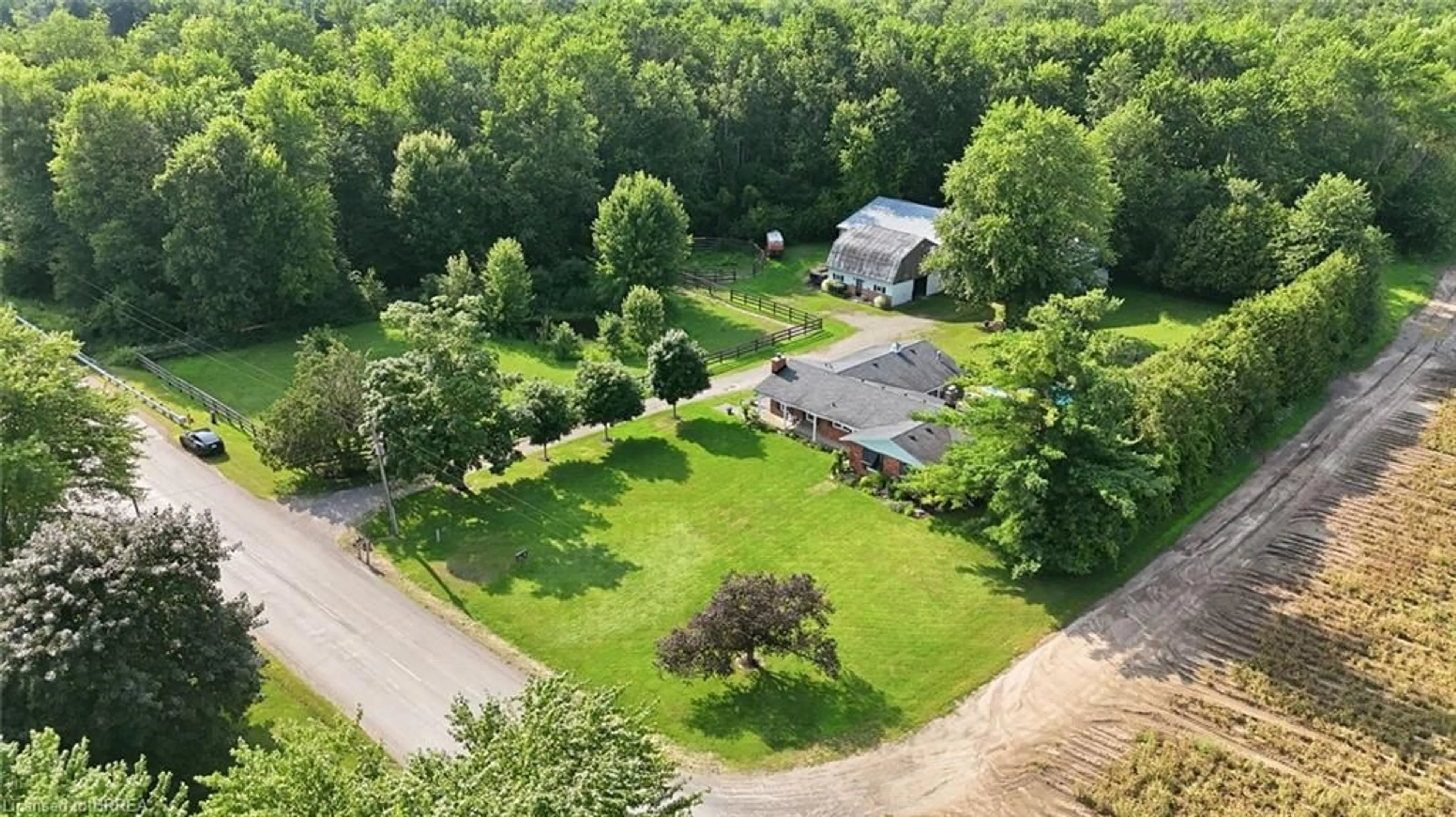 A pic from outside/outdoor area/front of a property/back of a property/a pic from drone, forest/trees view for 1213 Concession 5 Rd, Flamborough Ontario L8B 1L3
