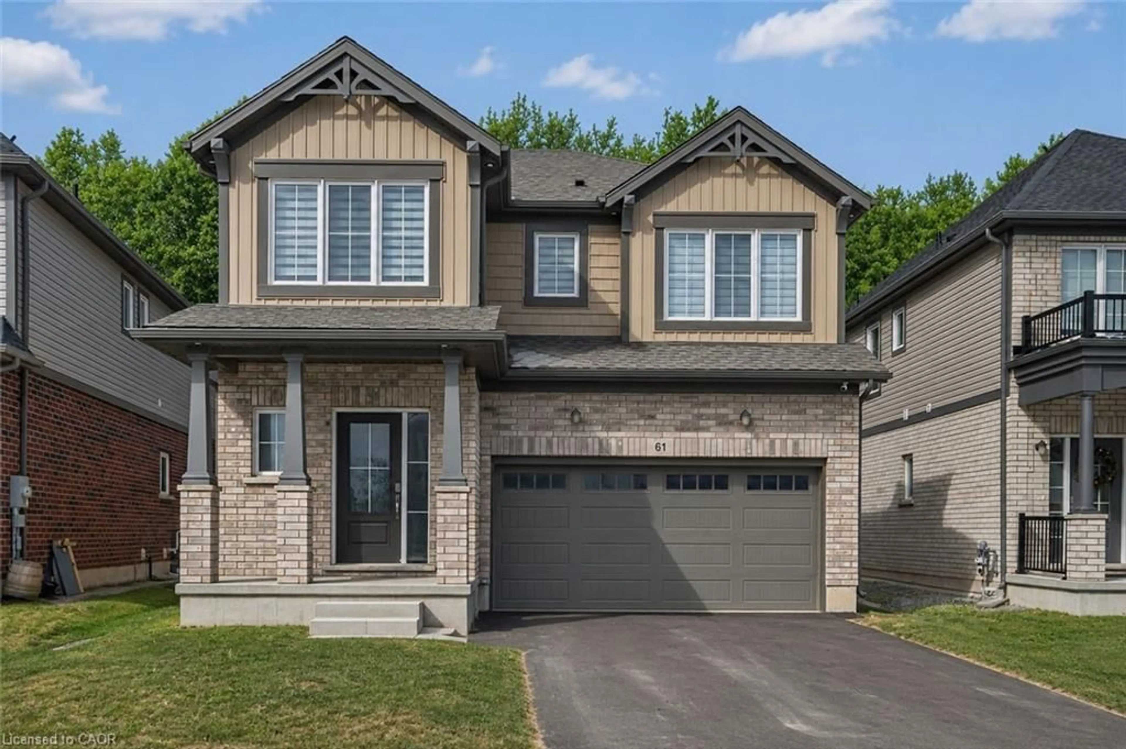 Home with brick exterior material, street for 61 Wilson Dr, Thorold Ontario L2V 0M4