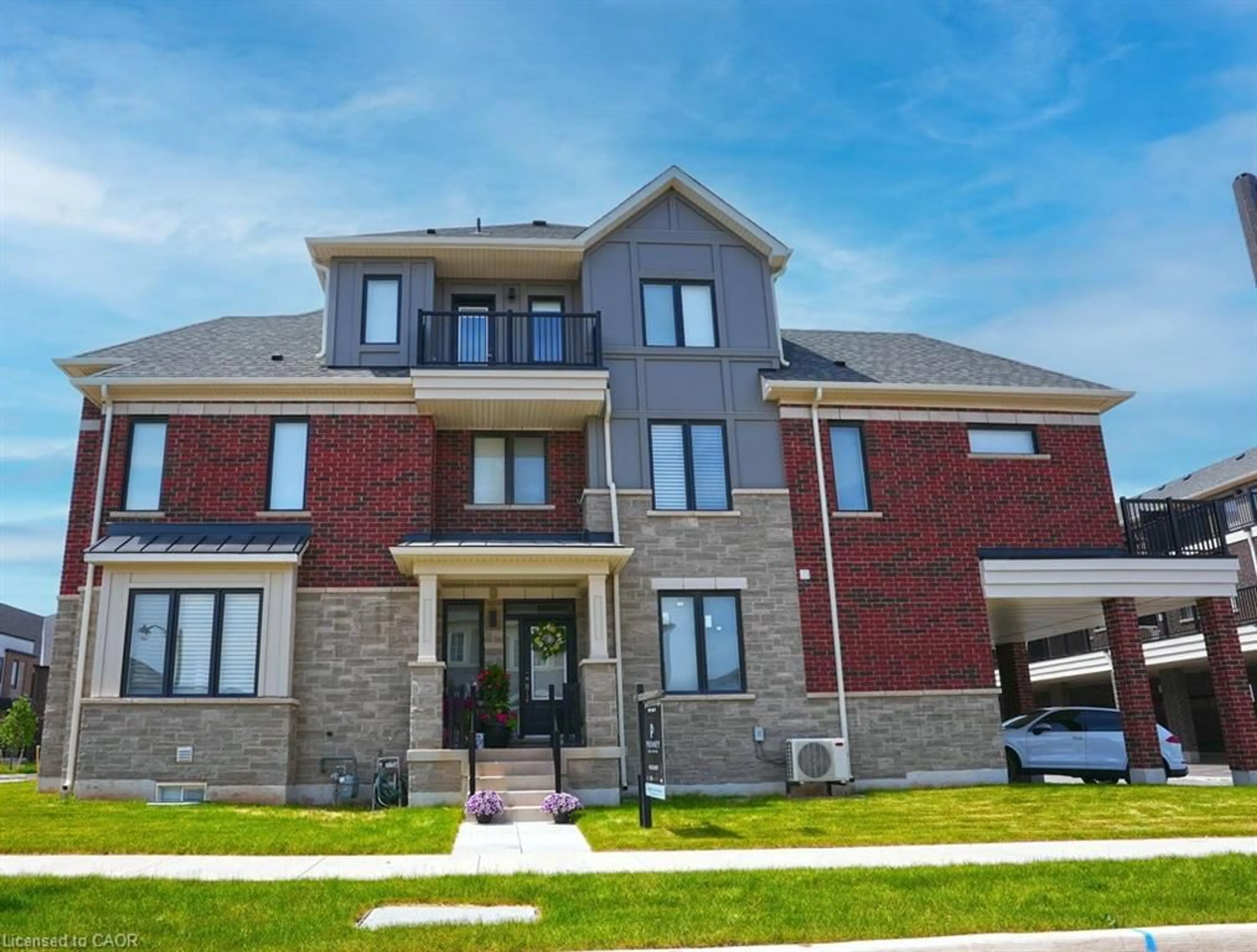 Home with brick exterior material, building for 9 Crown Gate, Oakville Ontario L6M 0W8
