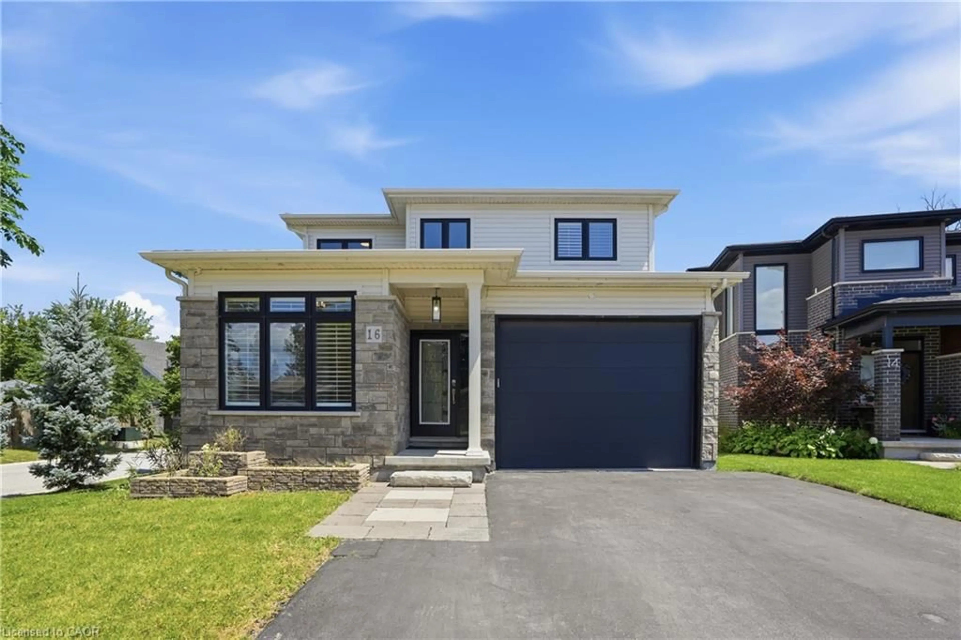 Home with brick exterior material, street for 16 Olde School Crt, St. Catharines Ontario L2N 0B1