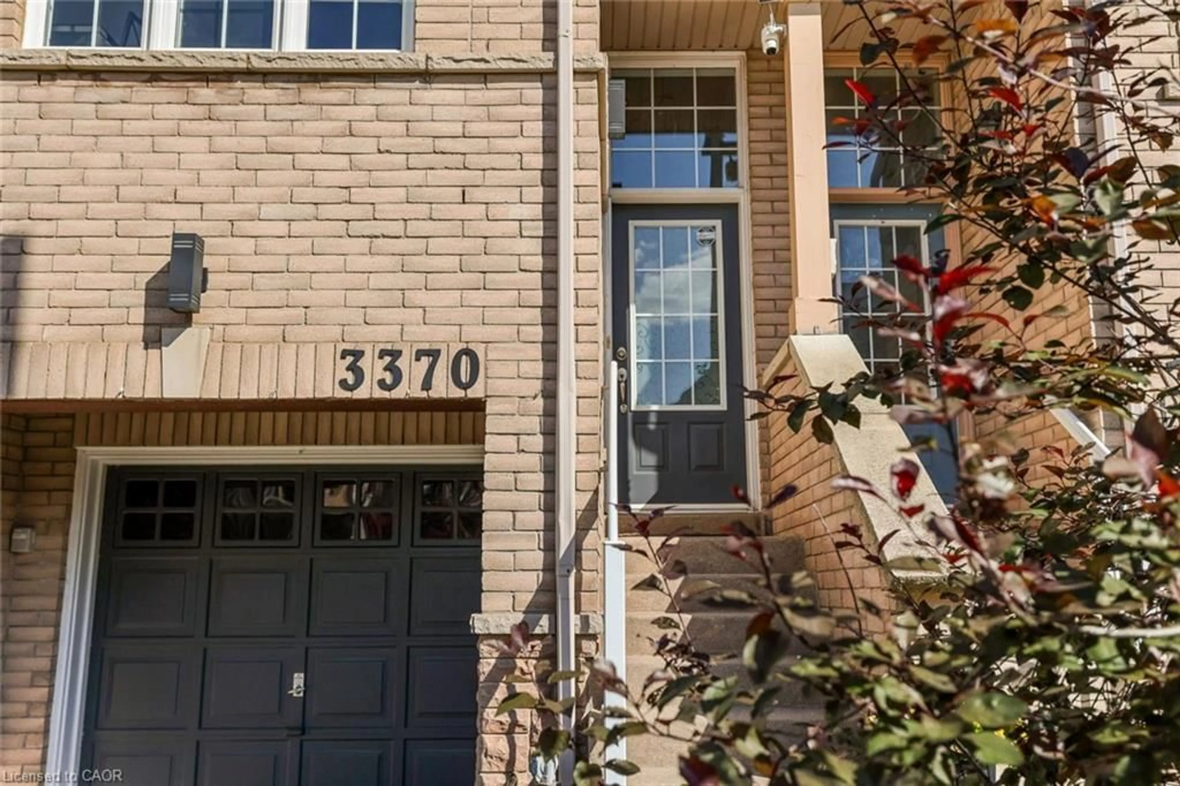 Home with brick exterior material, street for 3370 Redpath Cir, Mississauga Ontario L5N 8R1