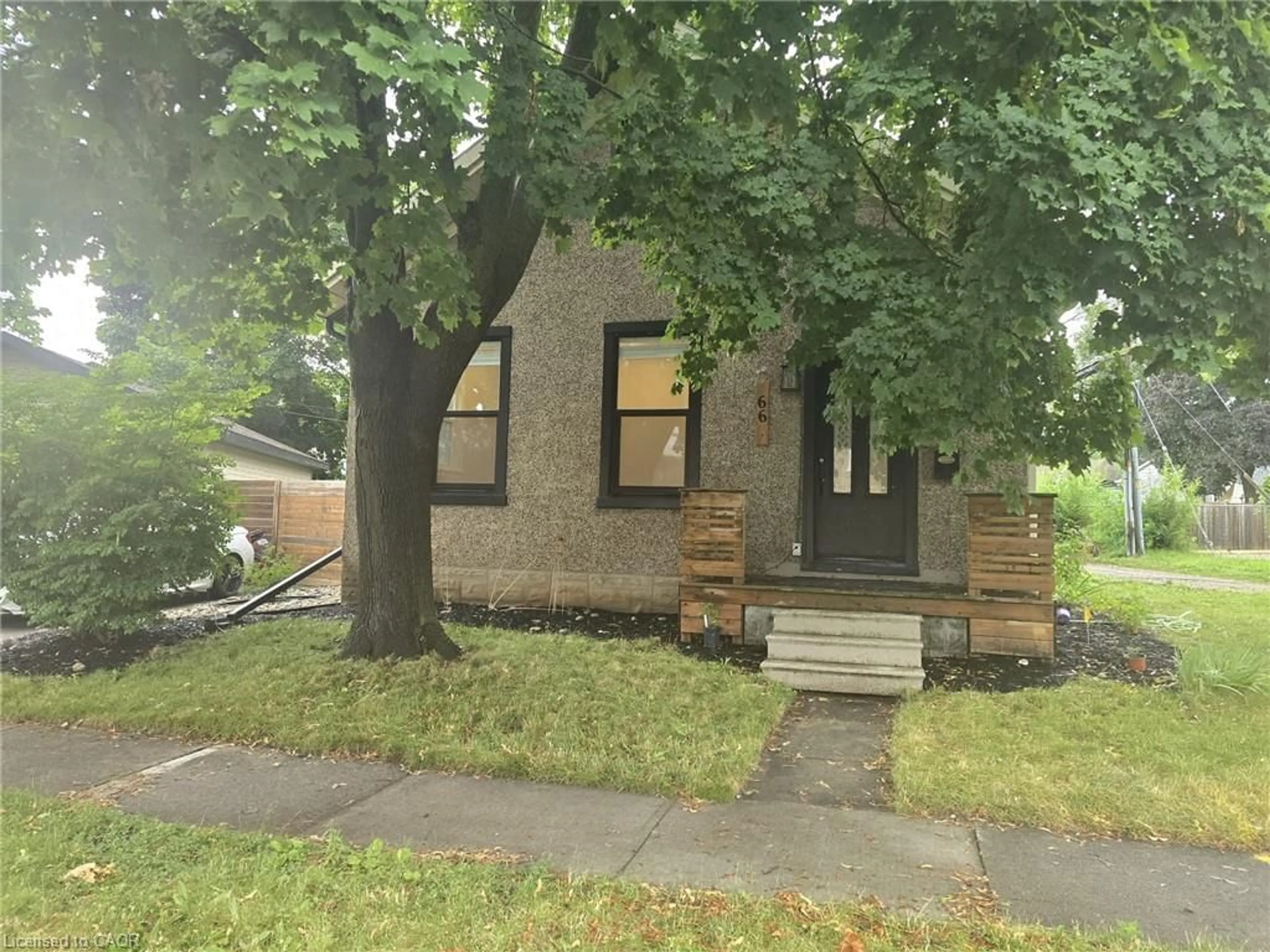 Home with brick exterior material, street for 66 William St, Paris Ontario N3L 1L6