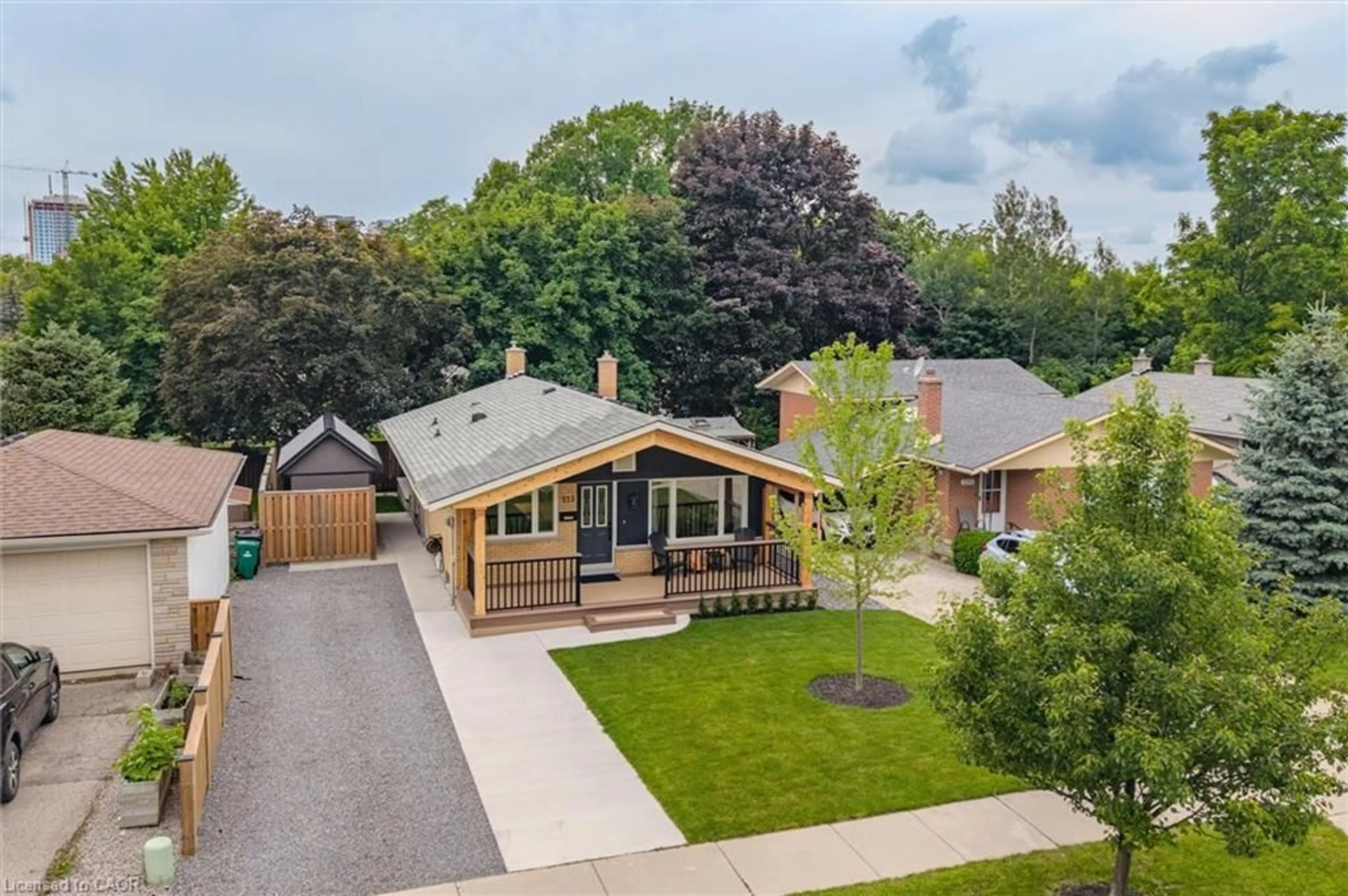 A pic from outside/outdoor area/front of a property/back of a property/a pic from drone, street for 223 Carter Ave, Waterloo Ontario N2J 3K7