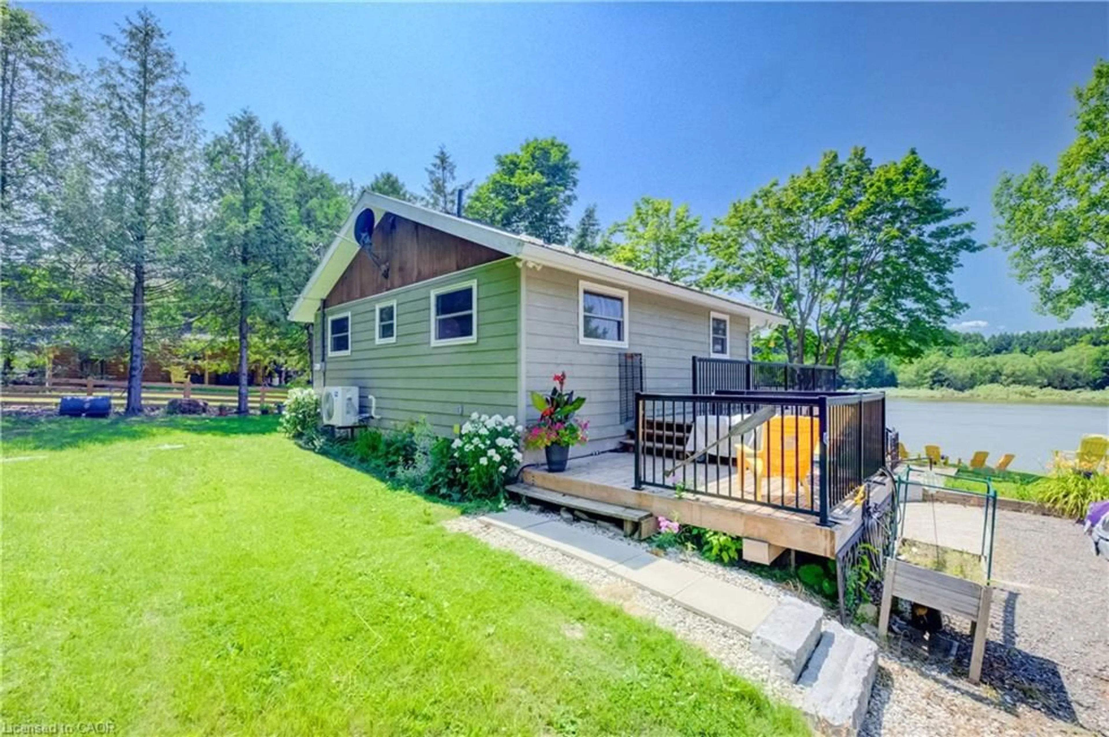 Home with vinyl exterior material, unknown for LOT 256 Road 2, Conestogo Lake Ontario N0G 1P0