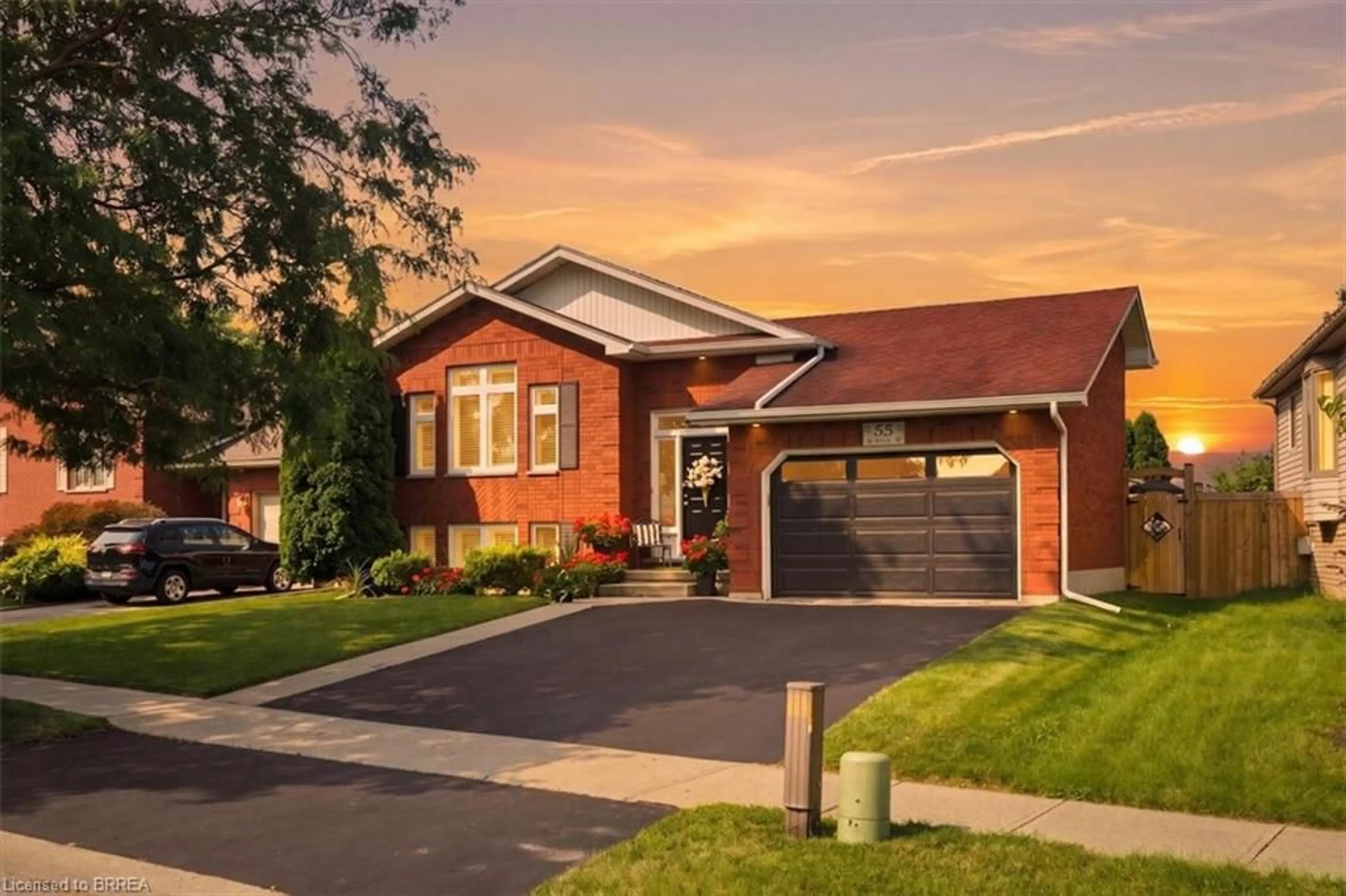 Home with brick exterior material, street for 55 Olivetree Rd, Brantford Ontario N3R 7Z4