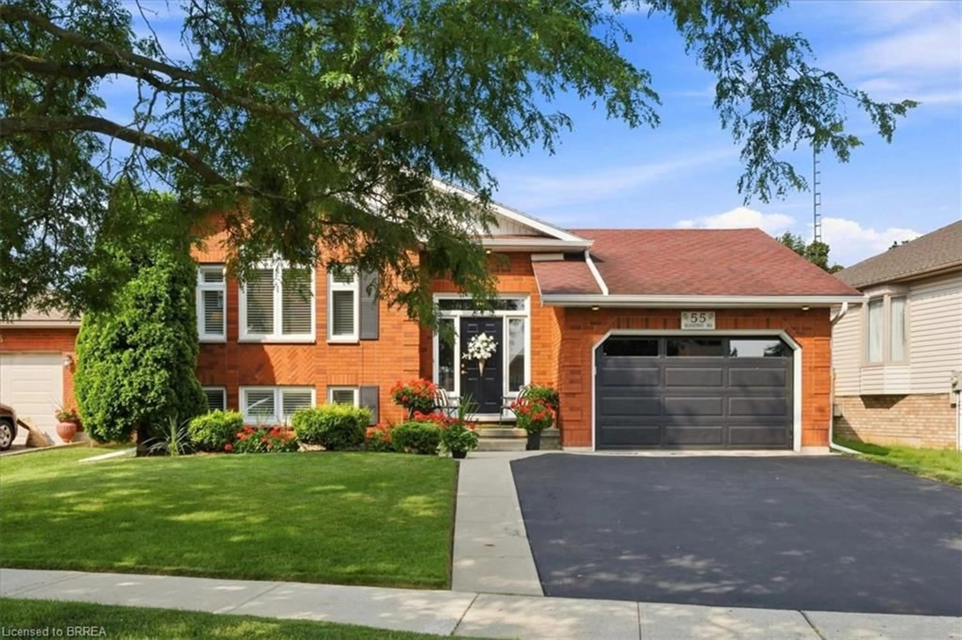 Home with brick exterior material, street for 55 Olivetree Rd, Brantford Ontario N3R 7Z4