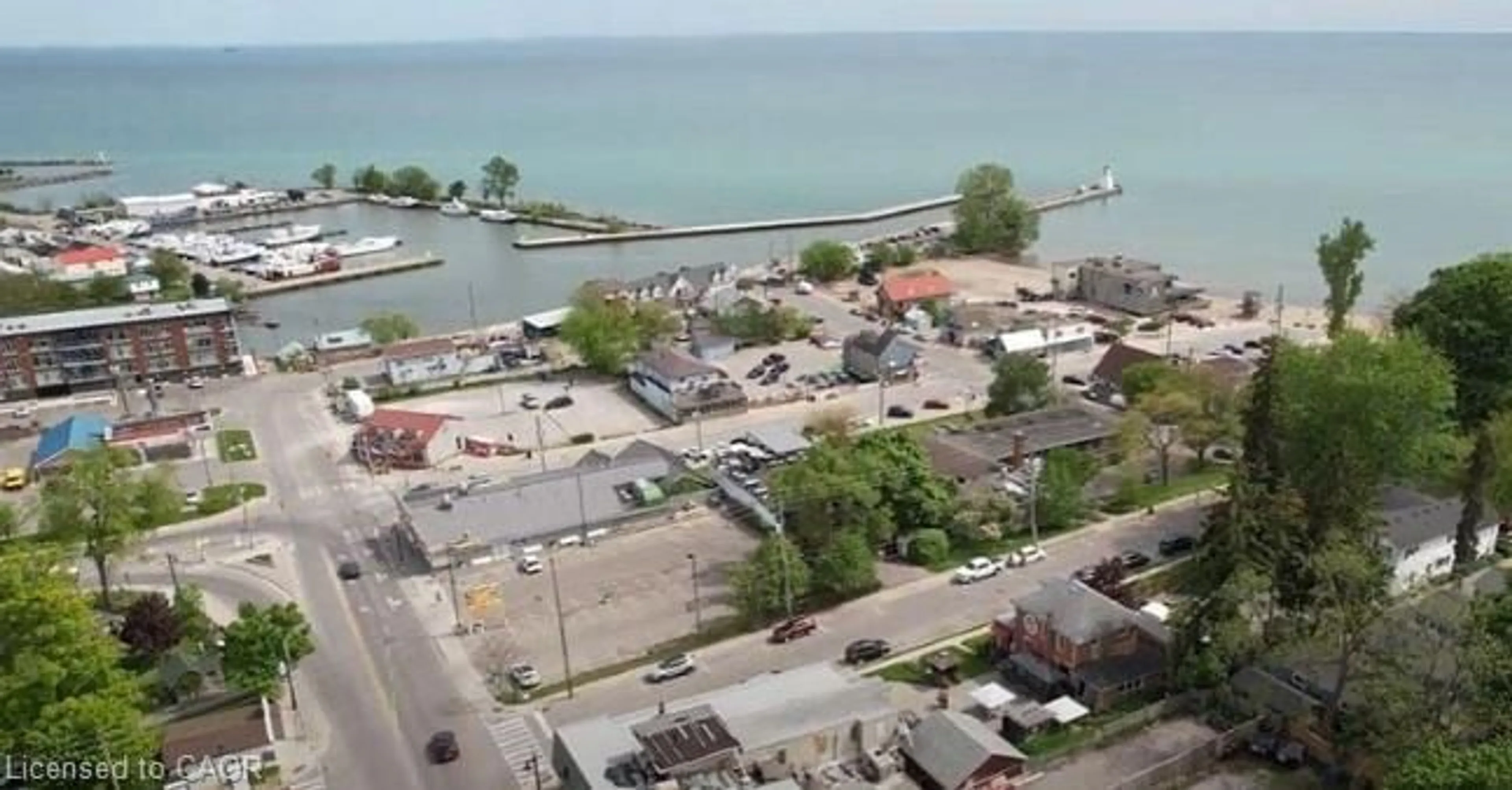 A pic from outside/outdoor area/front of a property/back of a property/a pic from drone, unknown for 7 Clinton St, Port Dover Ontario N0A 1N0