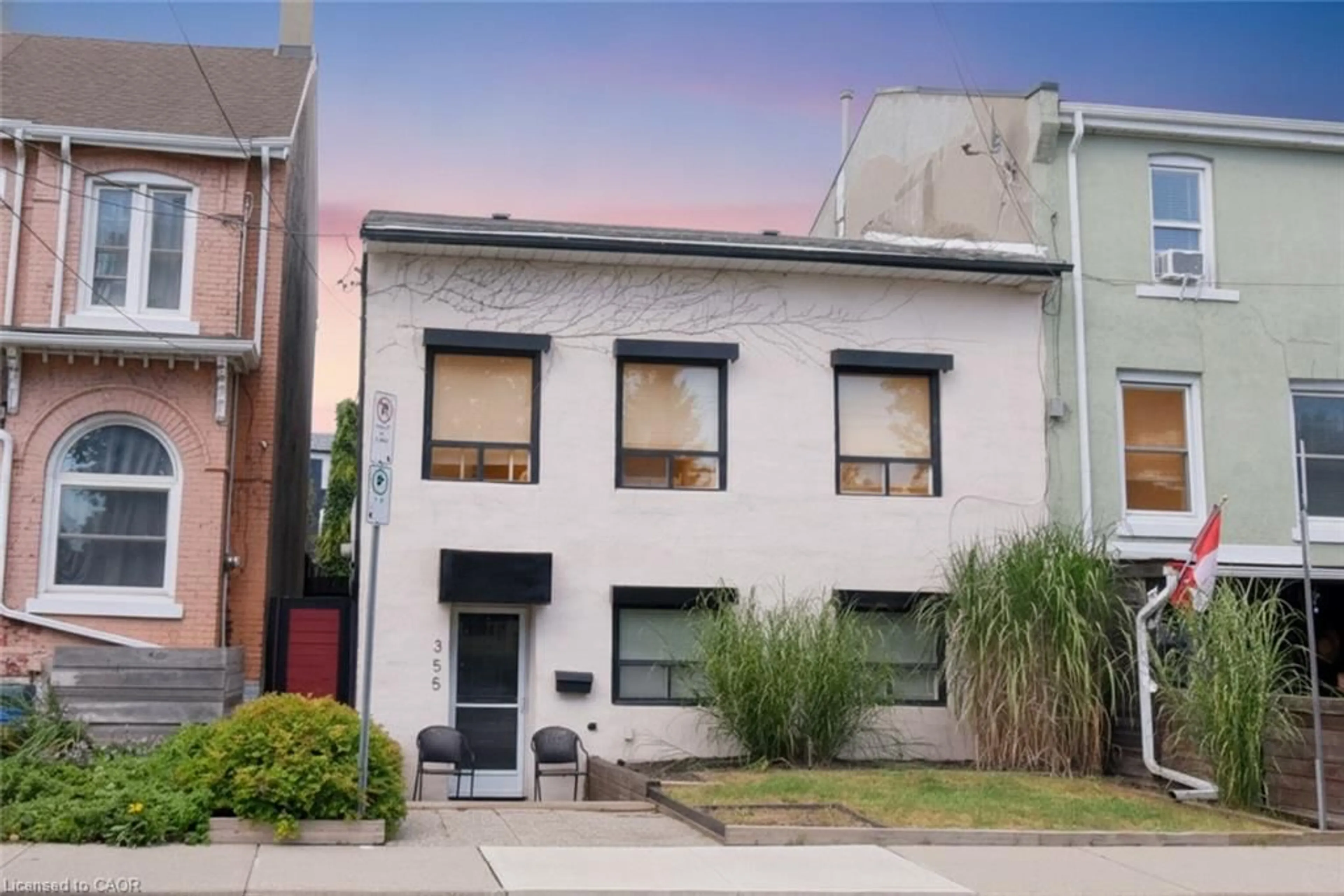 Home with brick exterior material, street for 355 Macnab St, Hamilton Ontario L8L 1K8
