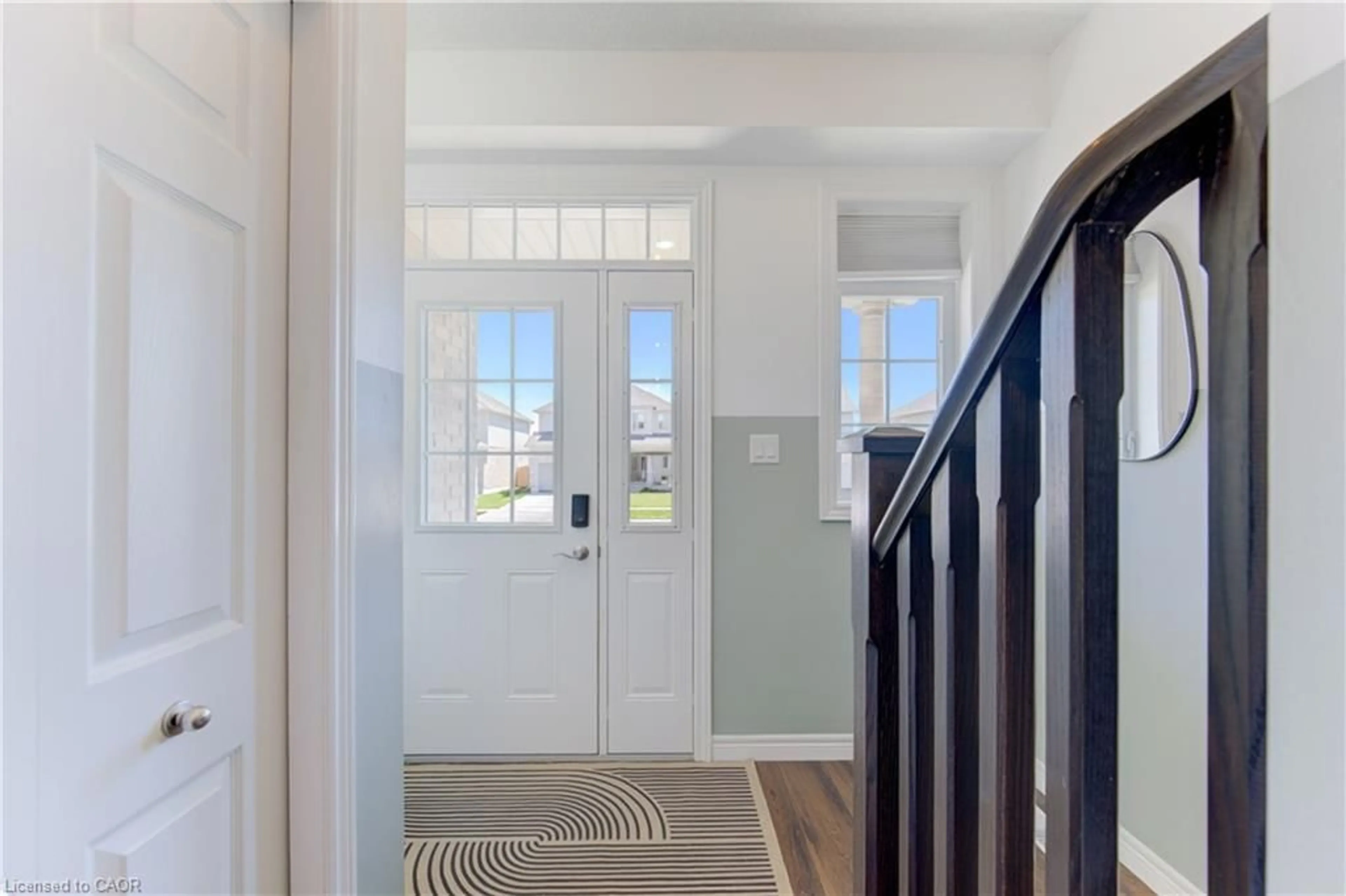 Indoor entryway for 118 Brown St, Stratford Ontario N5A 0E8