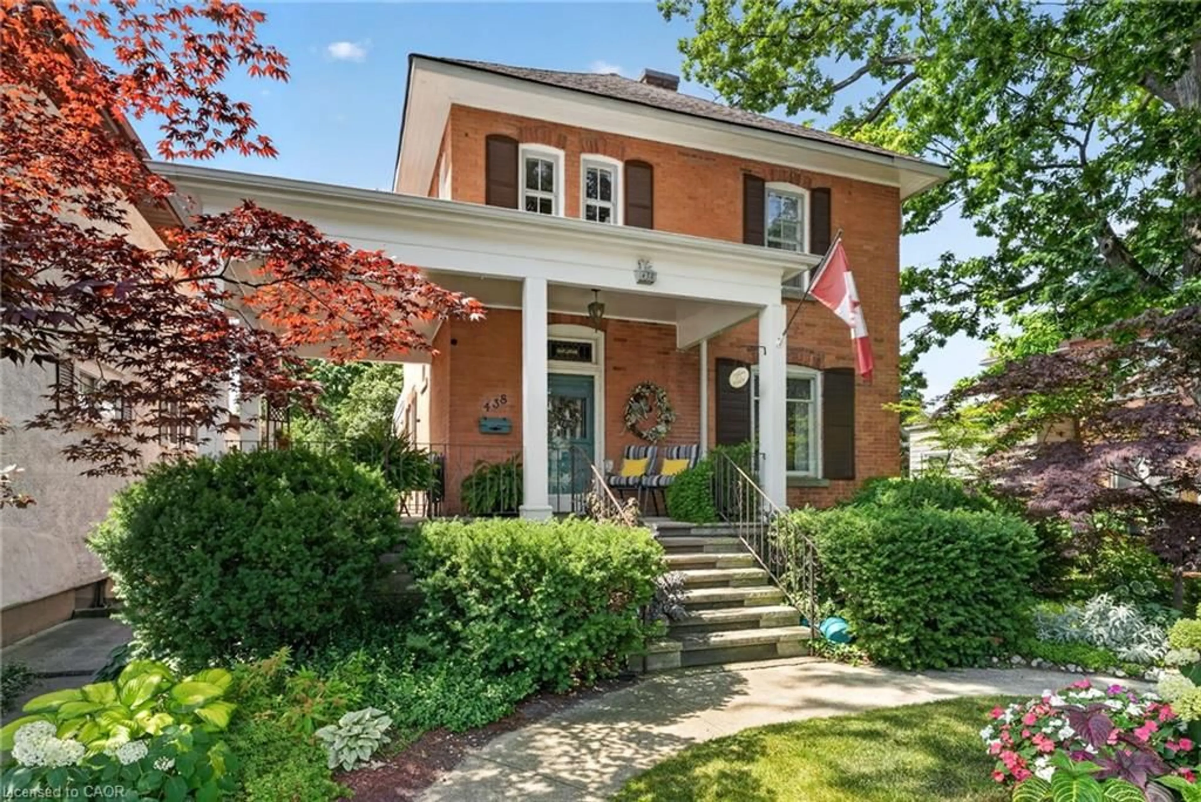 Home with brick exterior material, street for 438 Broad St, Dunnville Ontario N1A 1T3