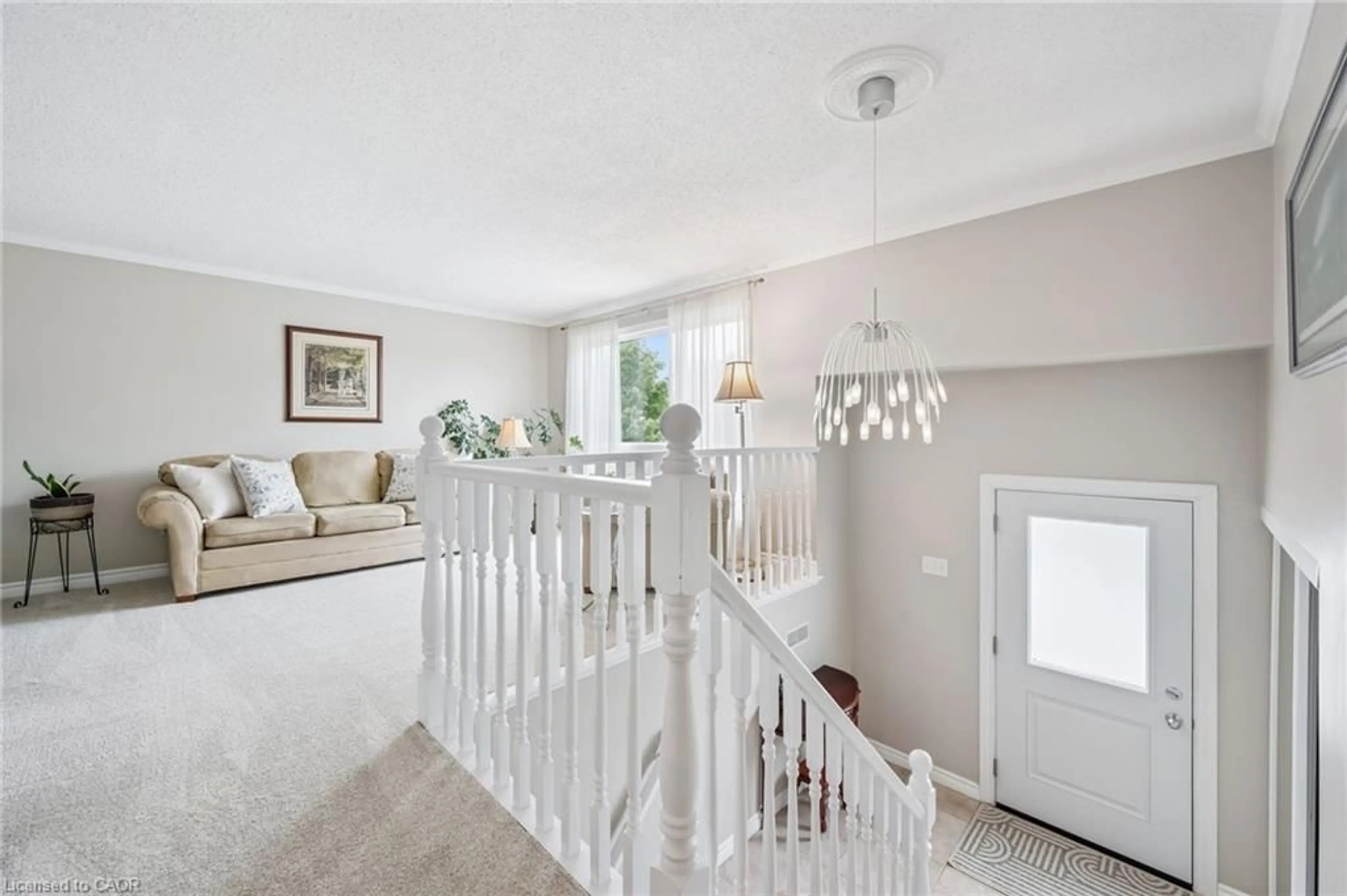 Unknown for 2 Newbury Dr, Kitchener Ontario N2N 2W7
