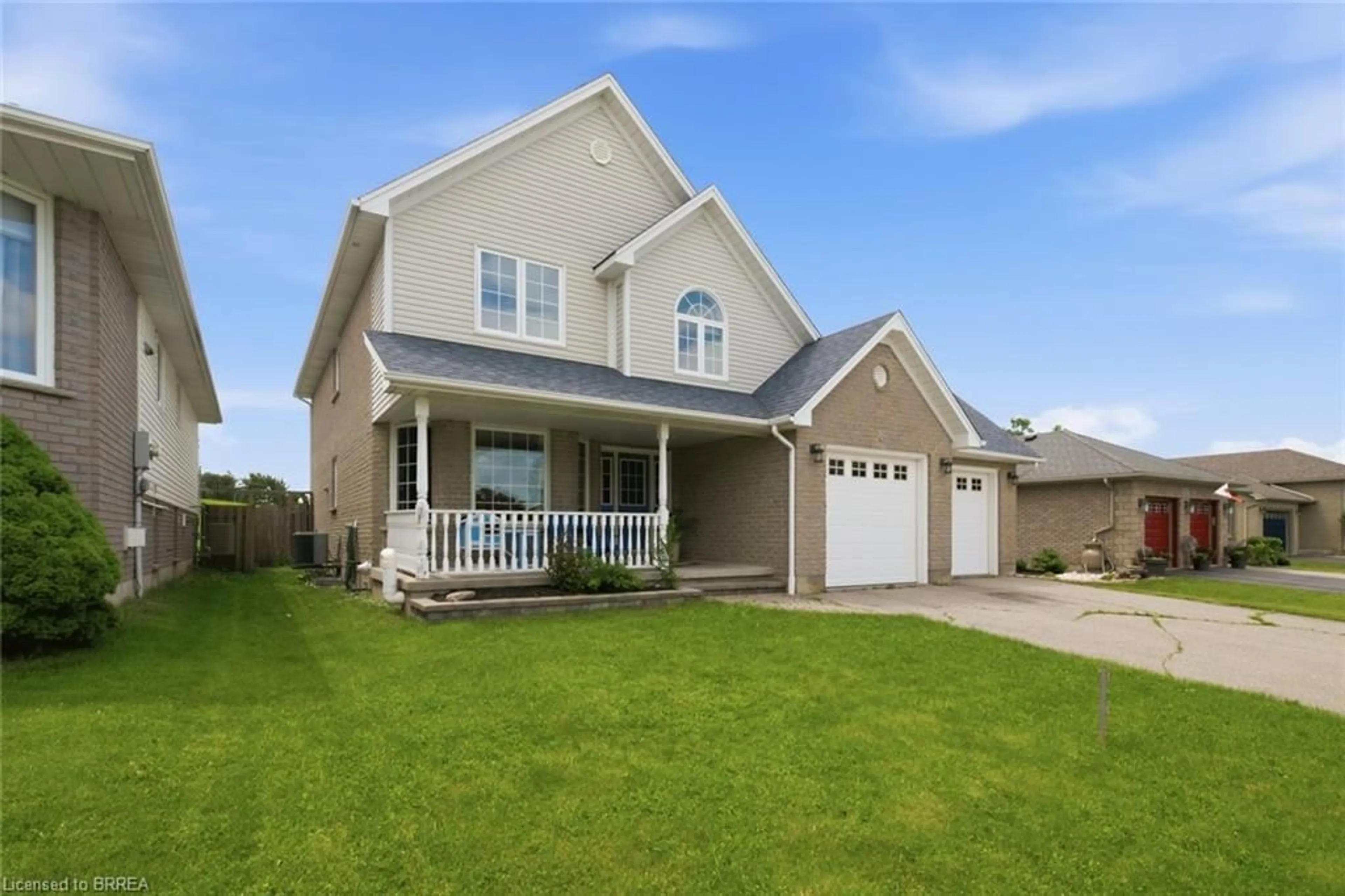 Home with vinyl exterior material, street for 61 Sunnyside Dr, St. George Ontario N0E 1N0