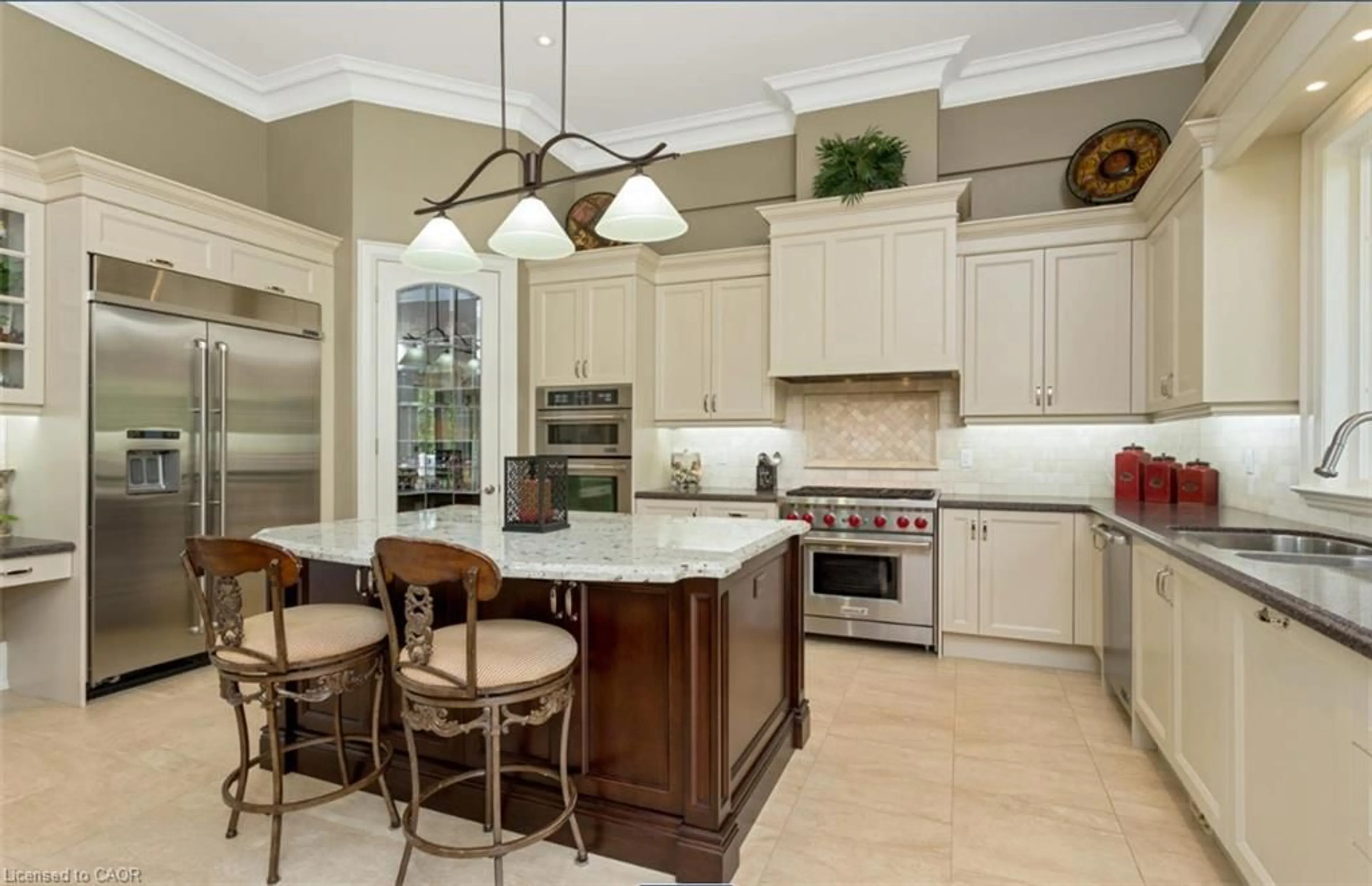 Open concept kitchen, ceramic/tile floor for 330 Macdonald St, Inglewood Ontario L7C 1G7