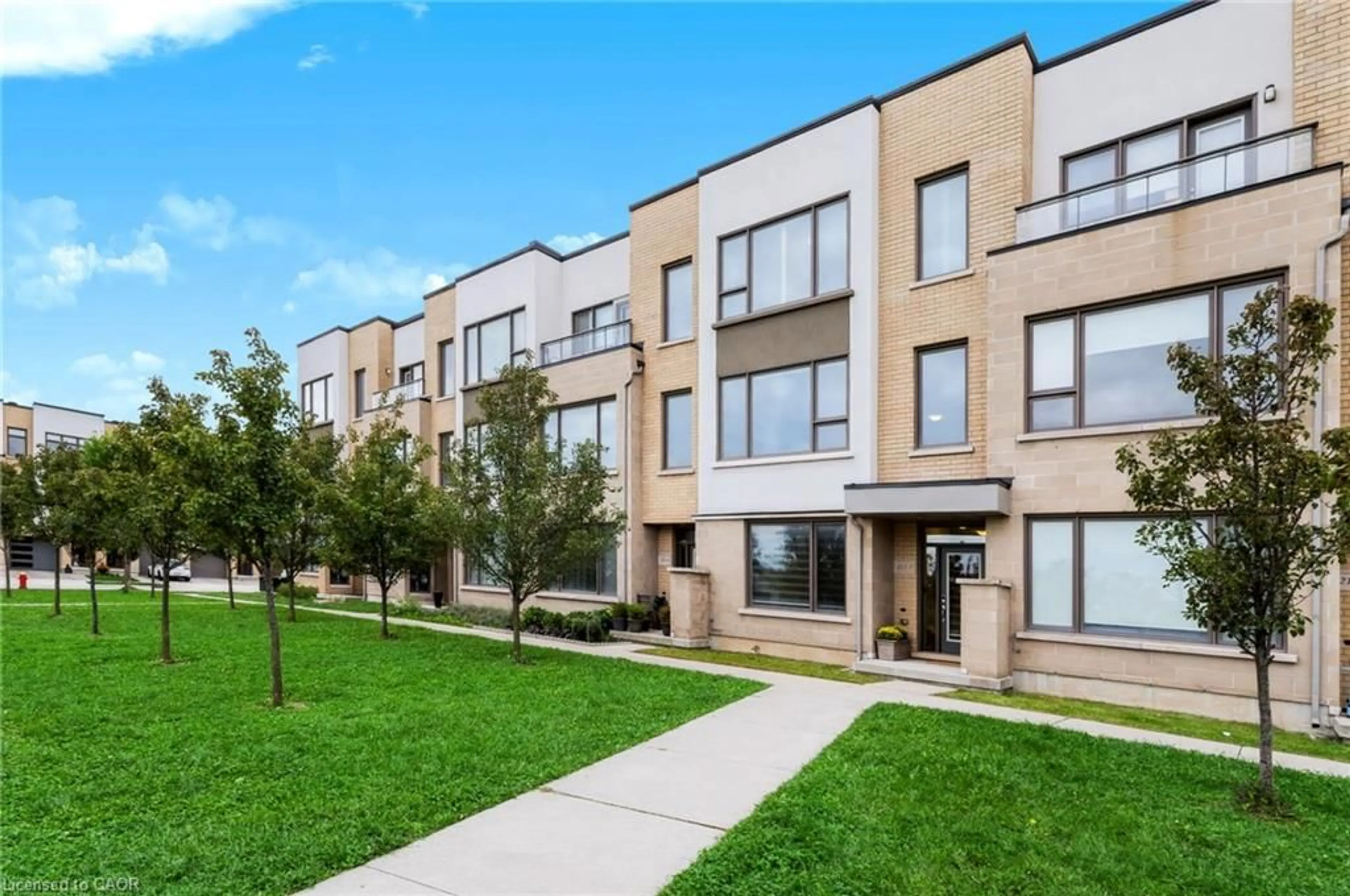 Unknown for 211 Squire Cres #5, Oakville Ontario L6H 0L8