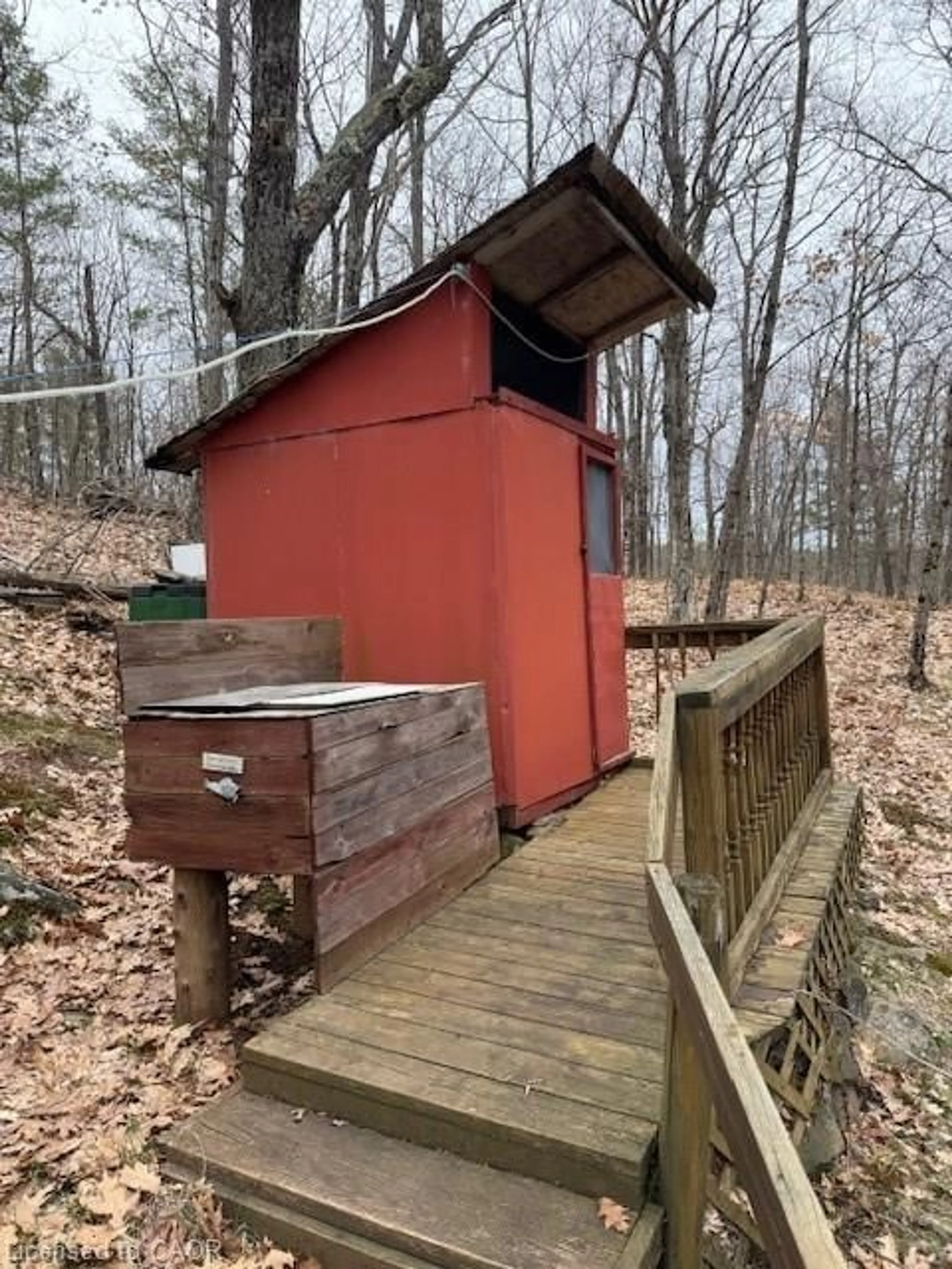 Shed for 36 St Ola Lake Shore, Limerick Ontario K0L 1W0