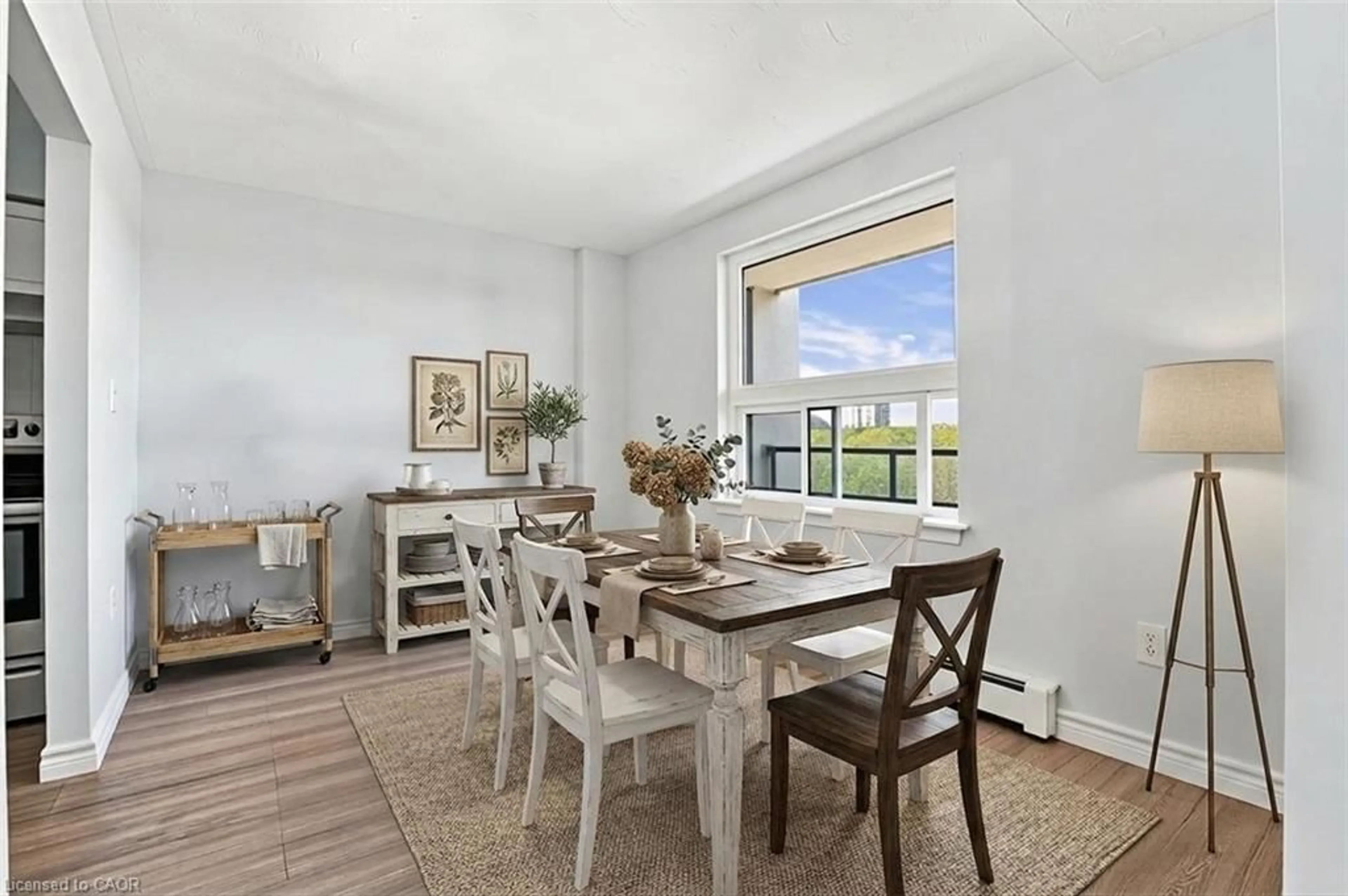 Dining room, unknown for 58 Bridgeport Rd #806, Waterloo Ontario N2J 4H5