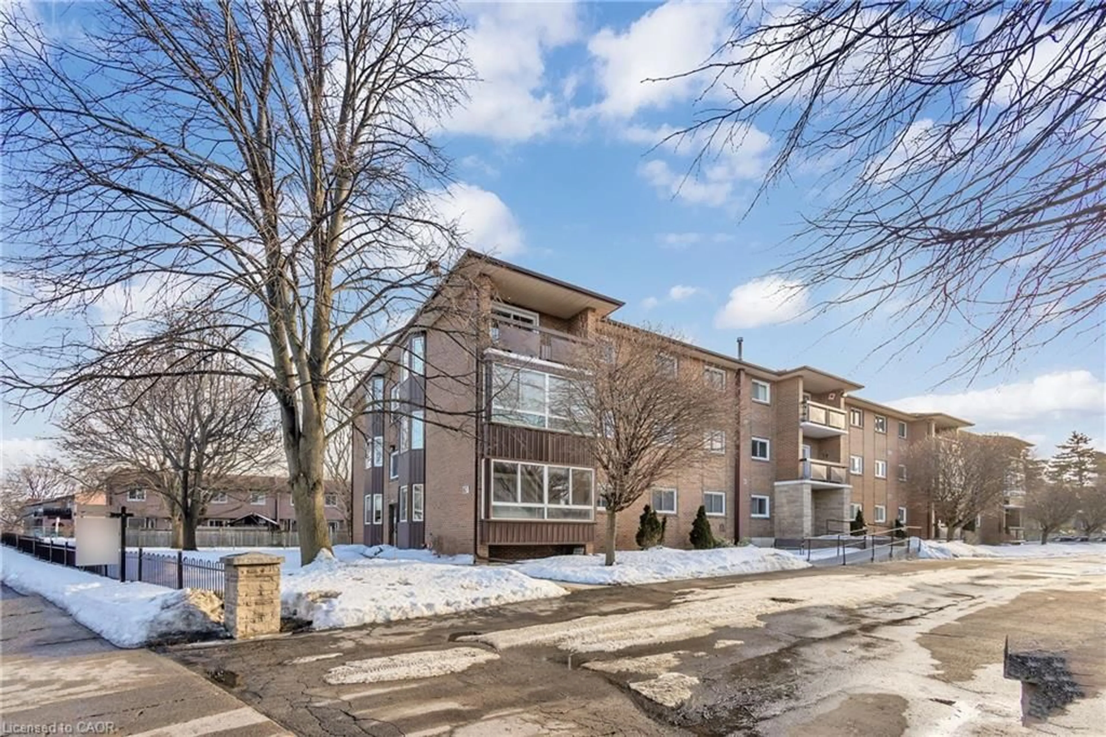 Unknown for 67 Breckenridge Dr #202, Kitchener Ontario N2B 3R8