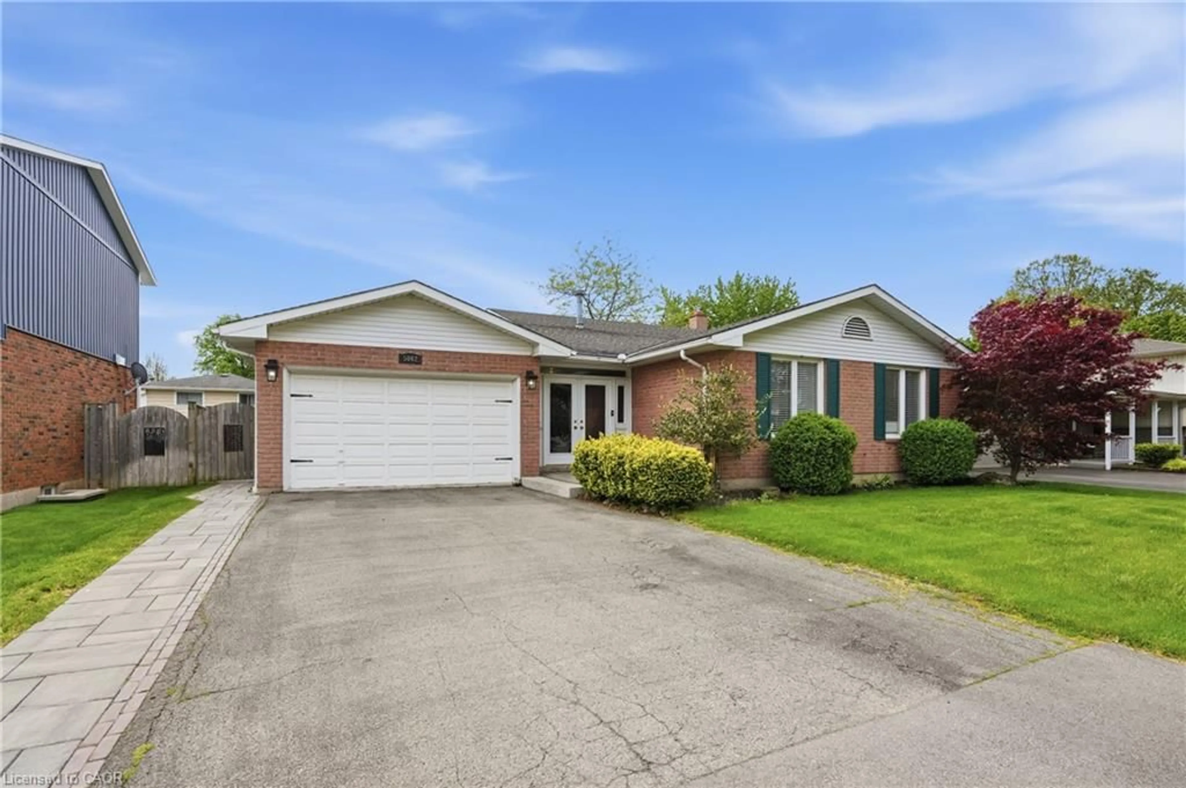 Home with brick exterior material, street for 5062 Friesen Blvd, Beamsville Ontario L3J 0A6