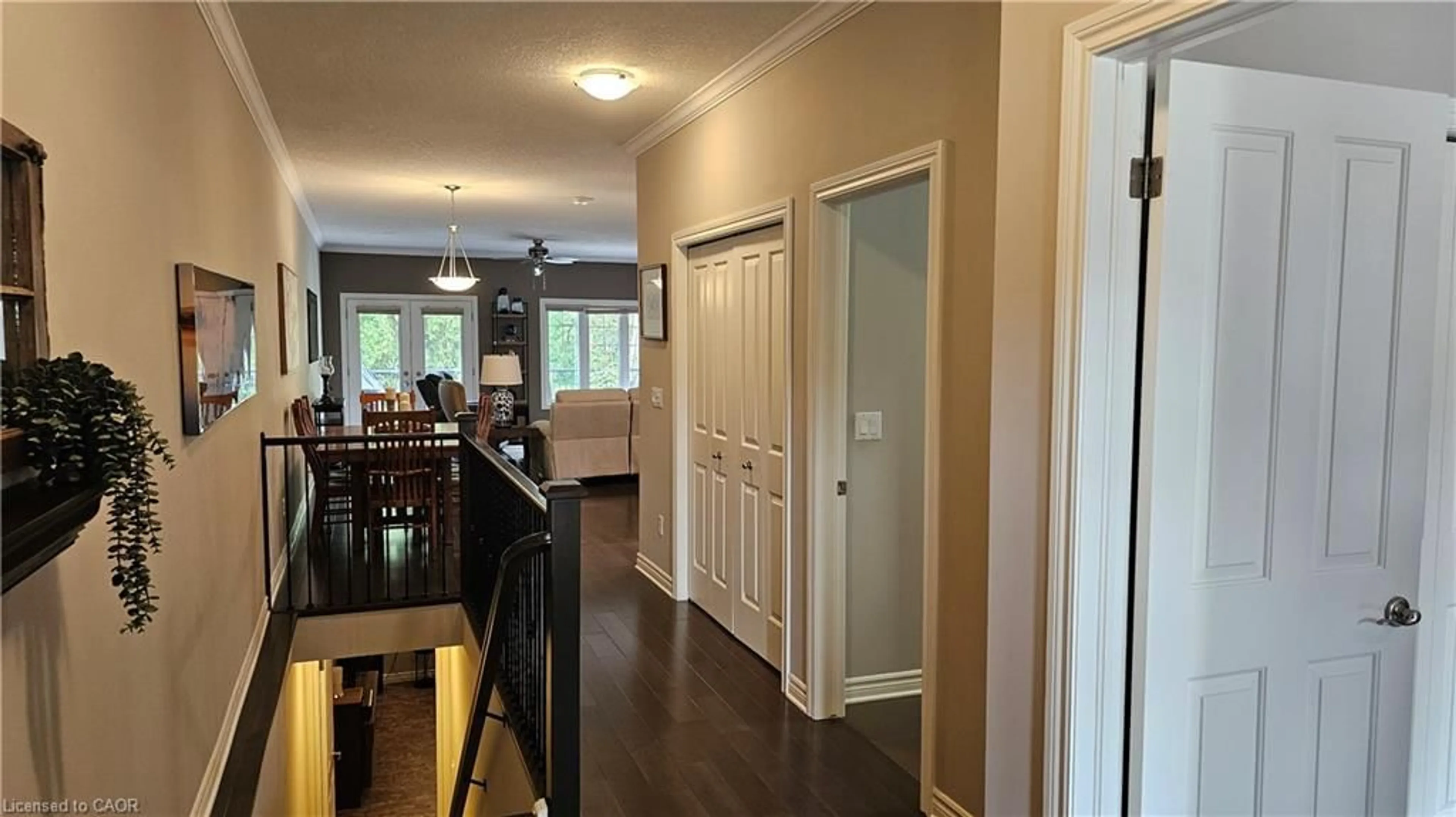 Indoor entryway for 190 Argyle St #32, Simcoe Ontario N3Y 0C1