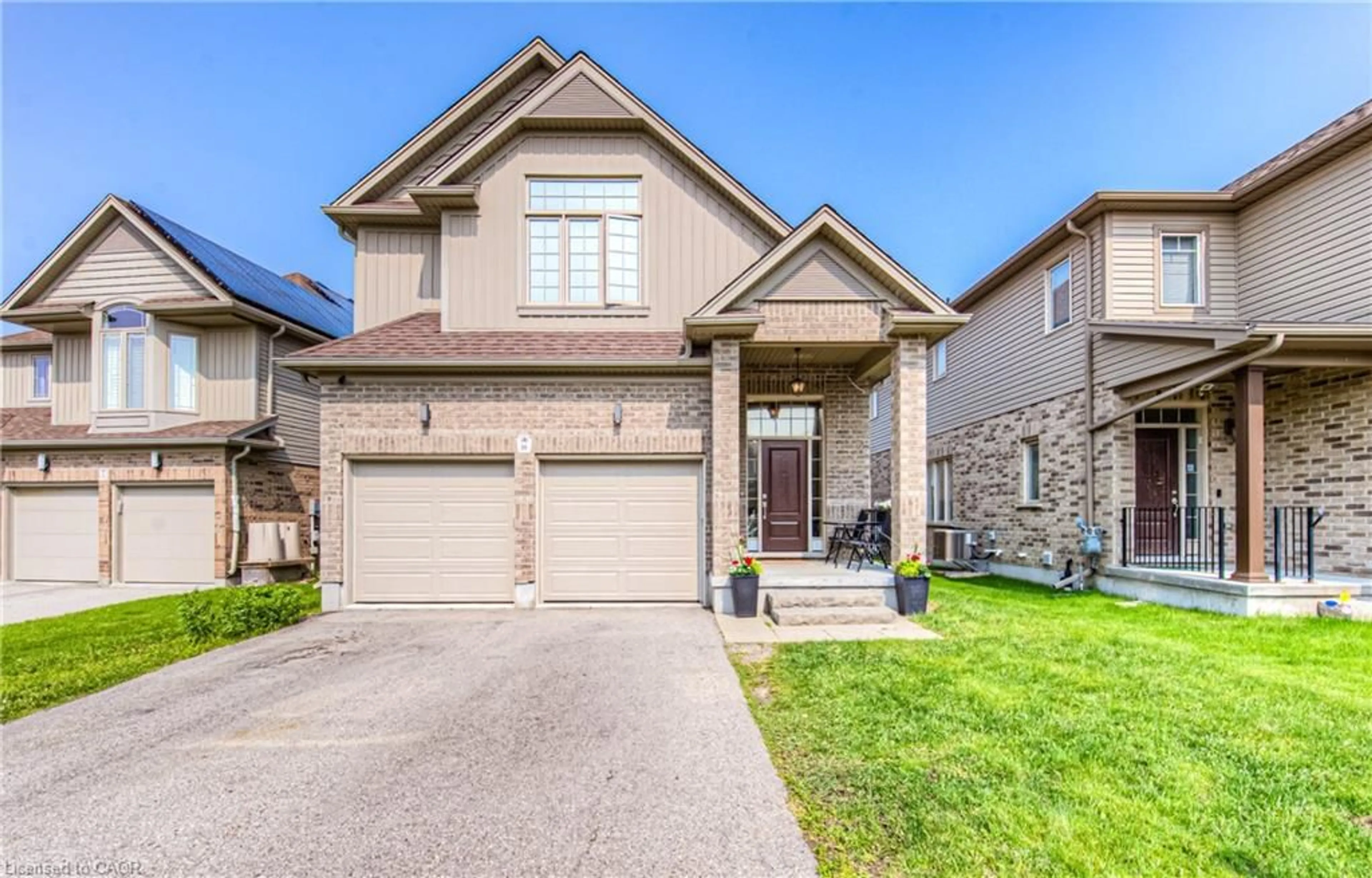 Home with brick exterior material, street for 26 Spring Creek St, Kitchener Ontario N2A 0G3