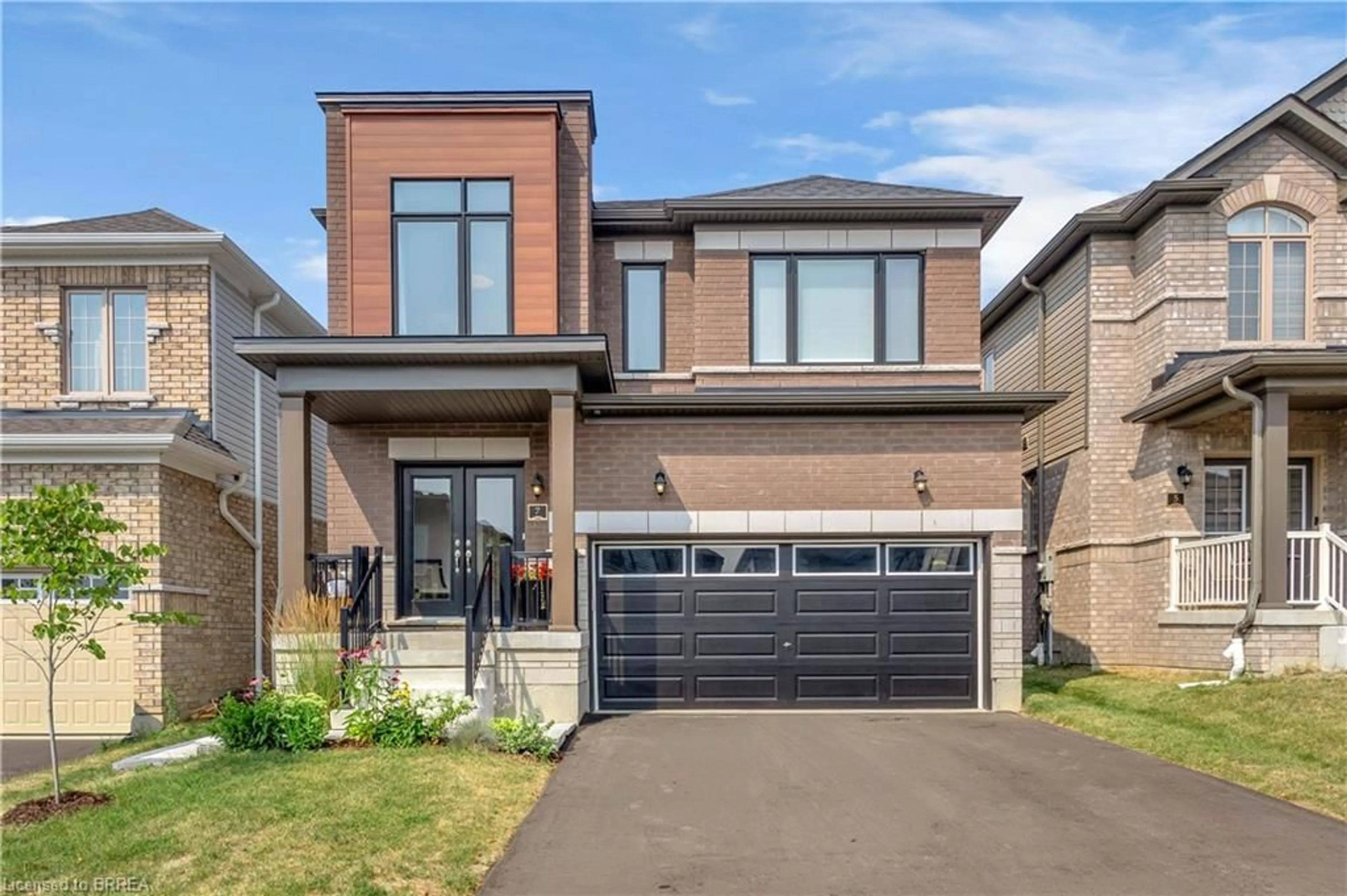 Home with brick exterior material, street for 7 Mears Rd, Paris Ontario N3L 3E2