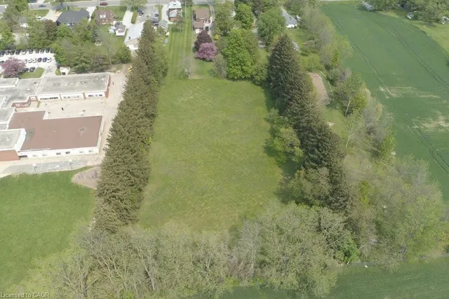 498 Norfolk St, Simcoe 4