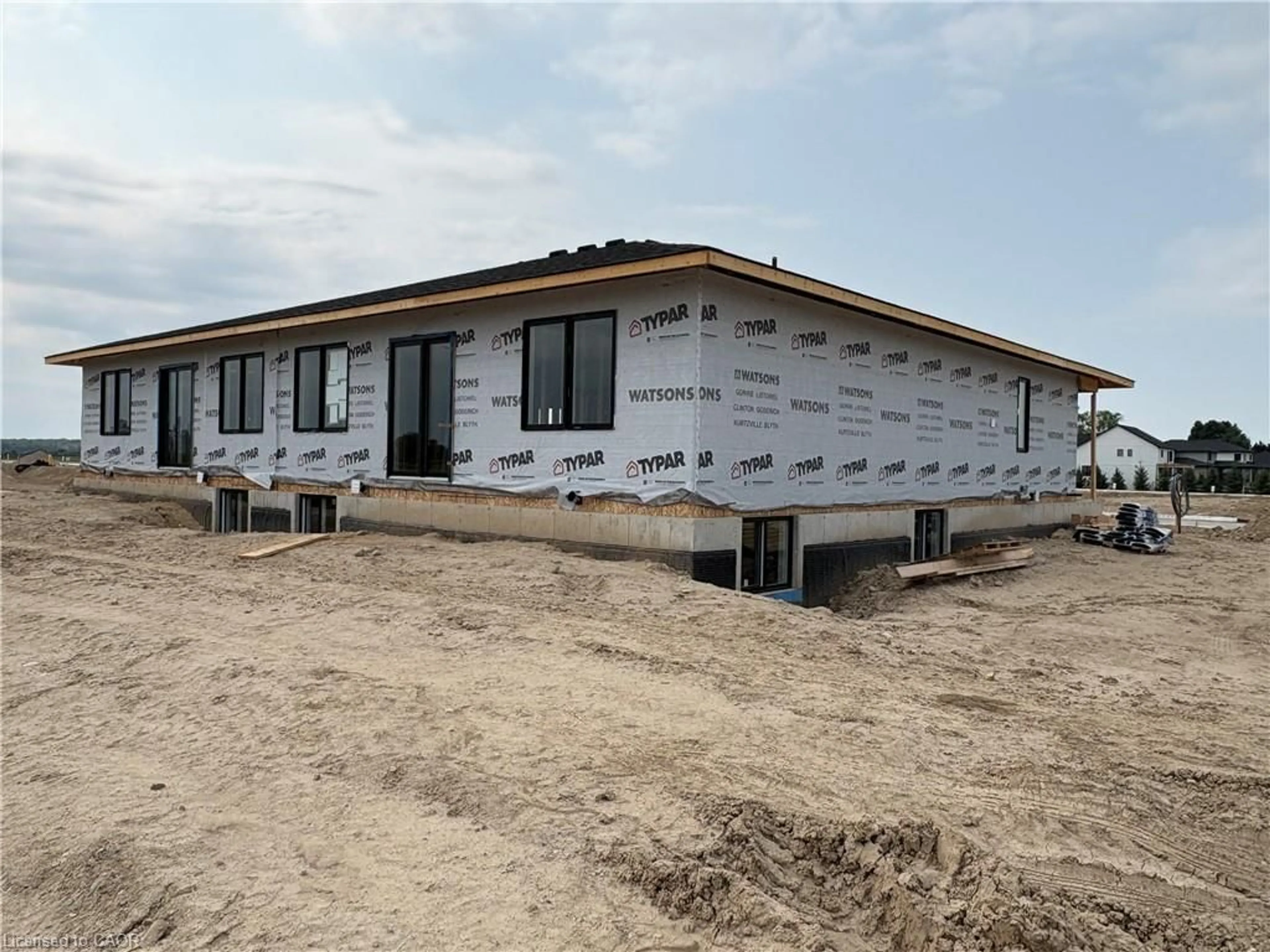 Home with vinyl exterior material, building for 379 Featherstone St, Listowel Ontario N4W 2C4