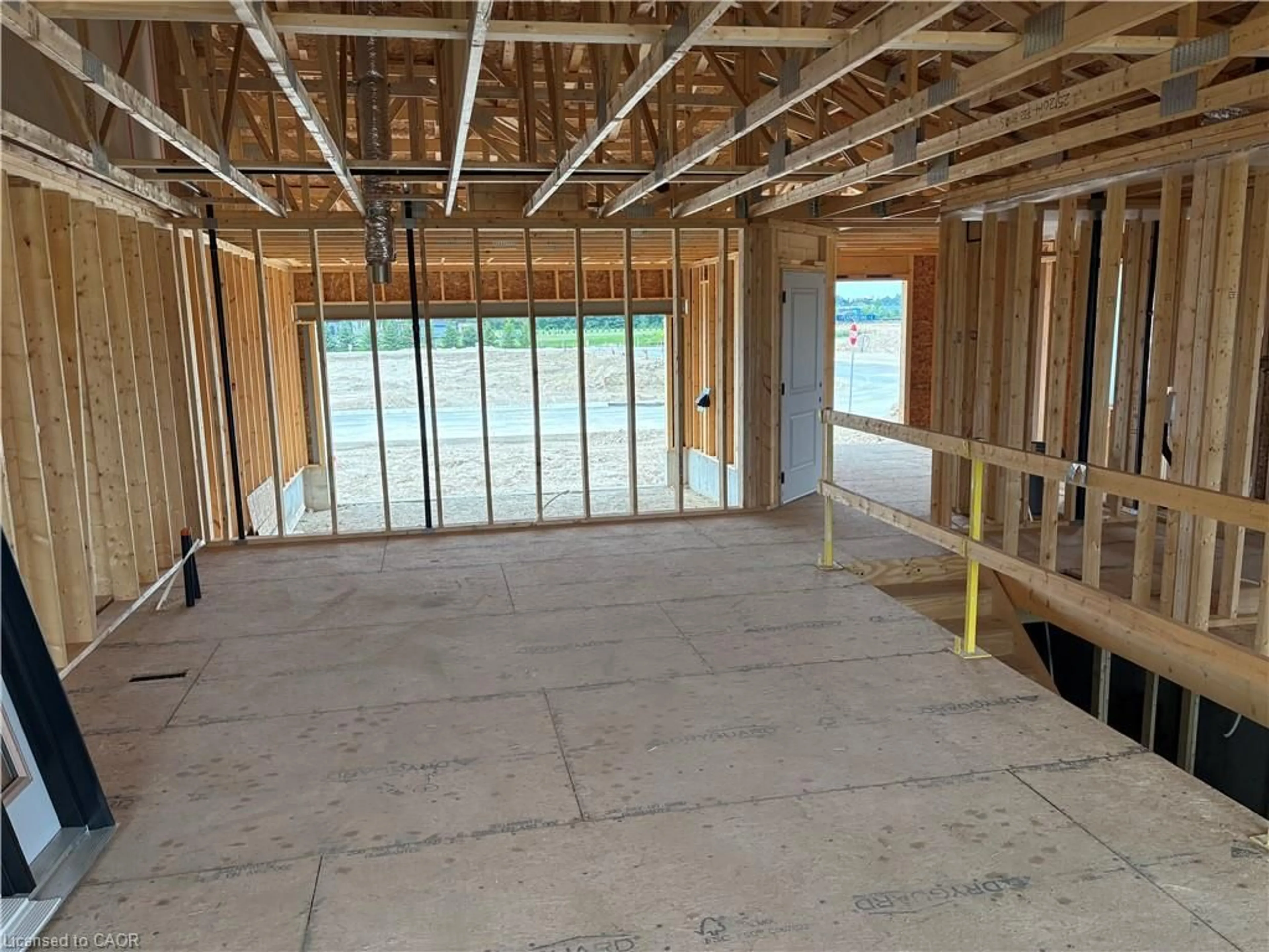 A pic of a room for 379 Featherstone St, Listowel Ontario N4W 2C4
