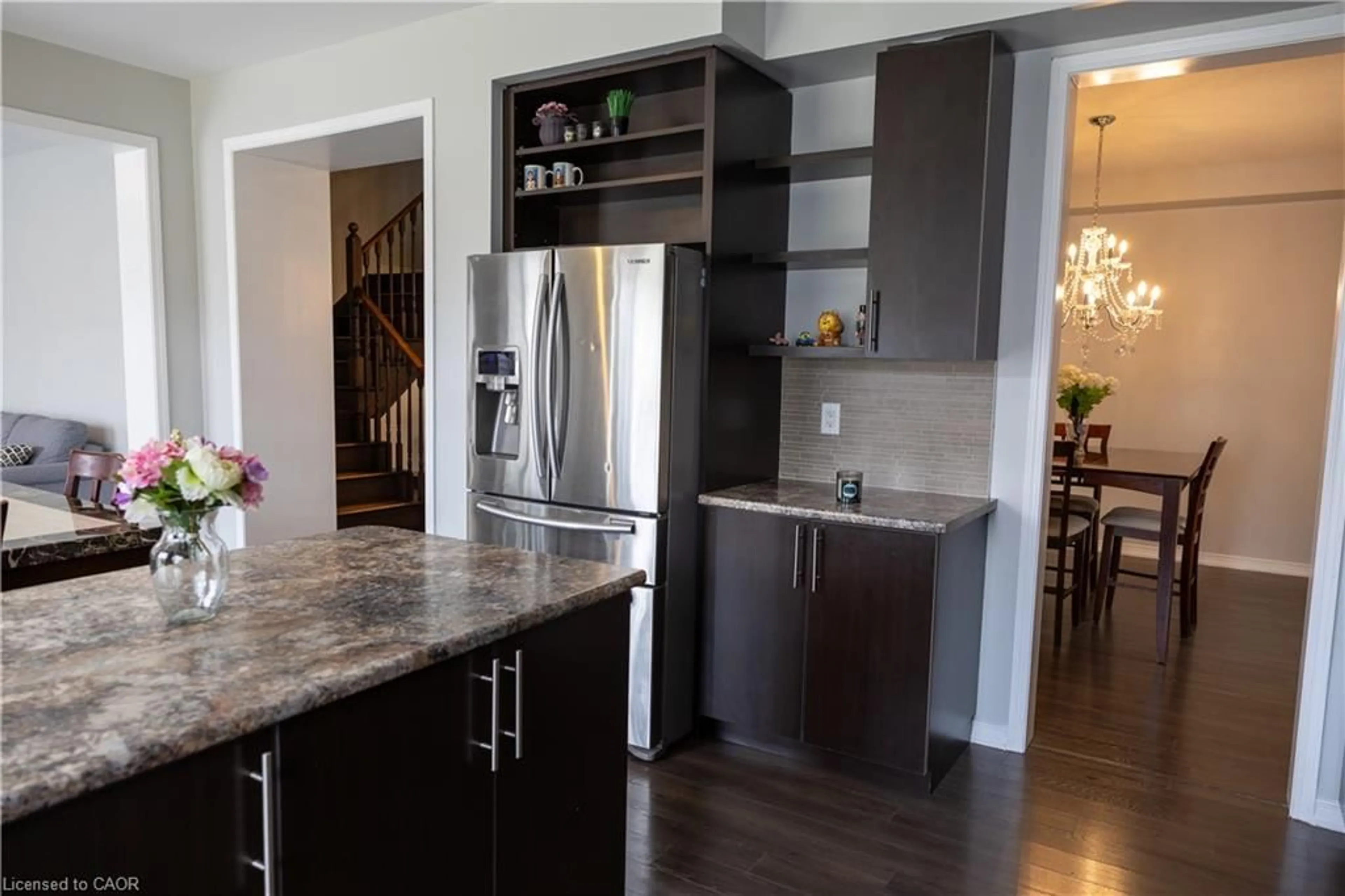 Open concept kitchen, unknown for 20 Gillespie Dr, Brantford Ontario N3T 0J7