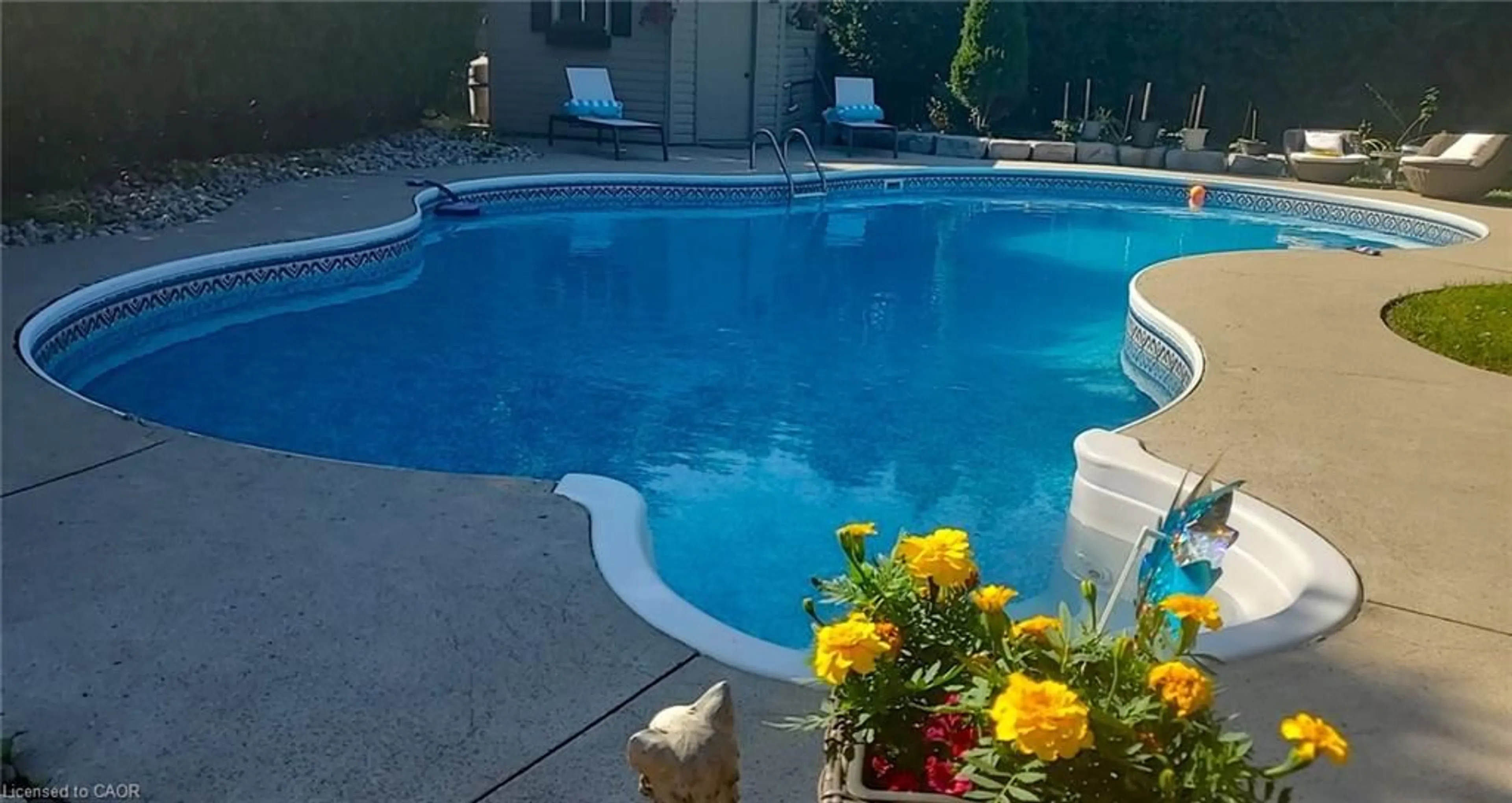 Pool for 2 Irongate Dr, Paris Ontario N3L 4G4