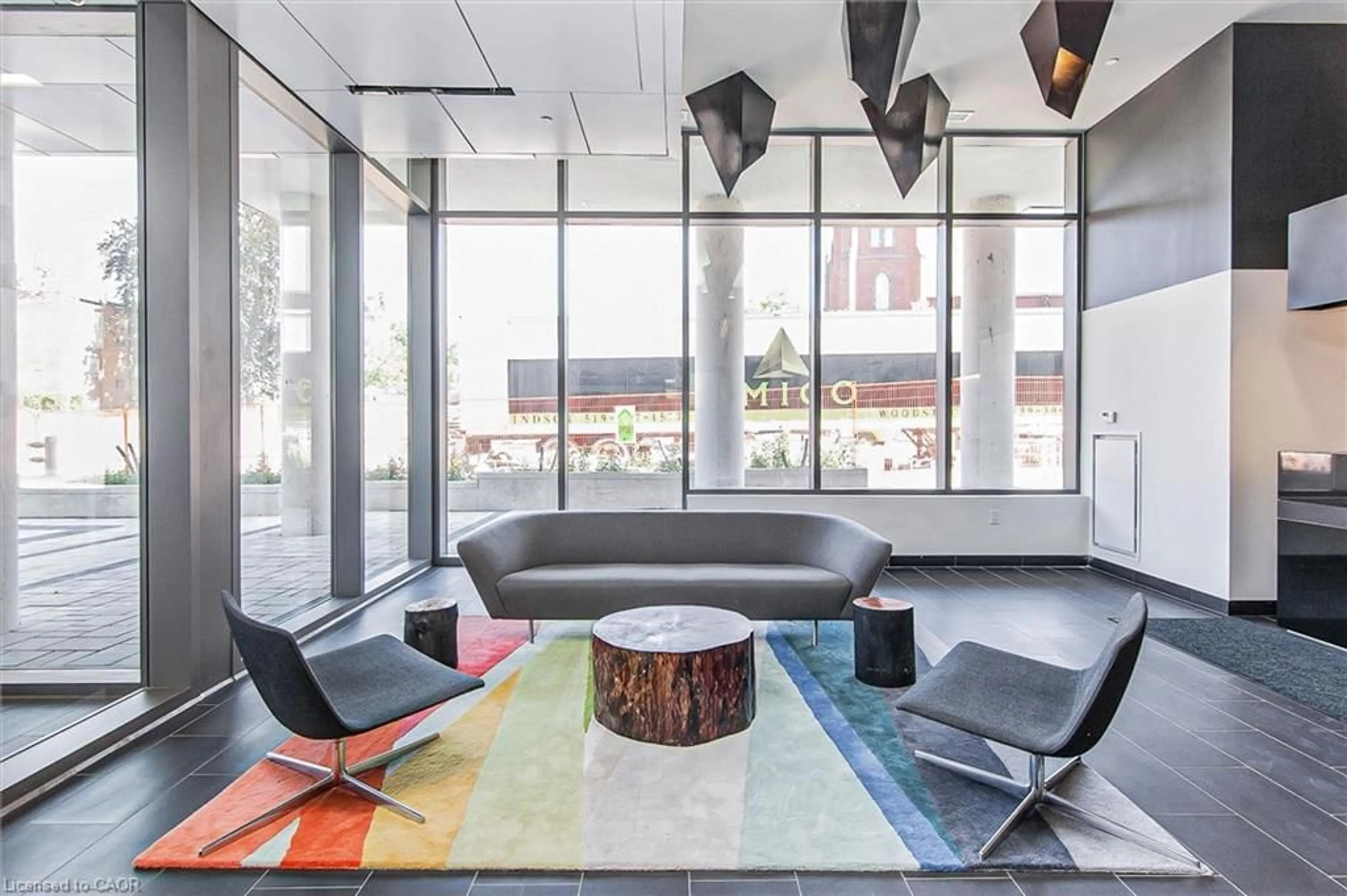 Lobby for 85 Duke St #1511, Kitchener Ontario N2H 4Y7