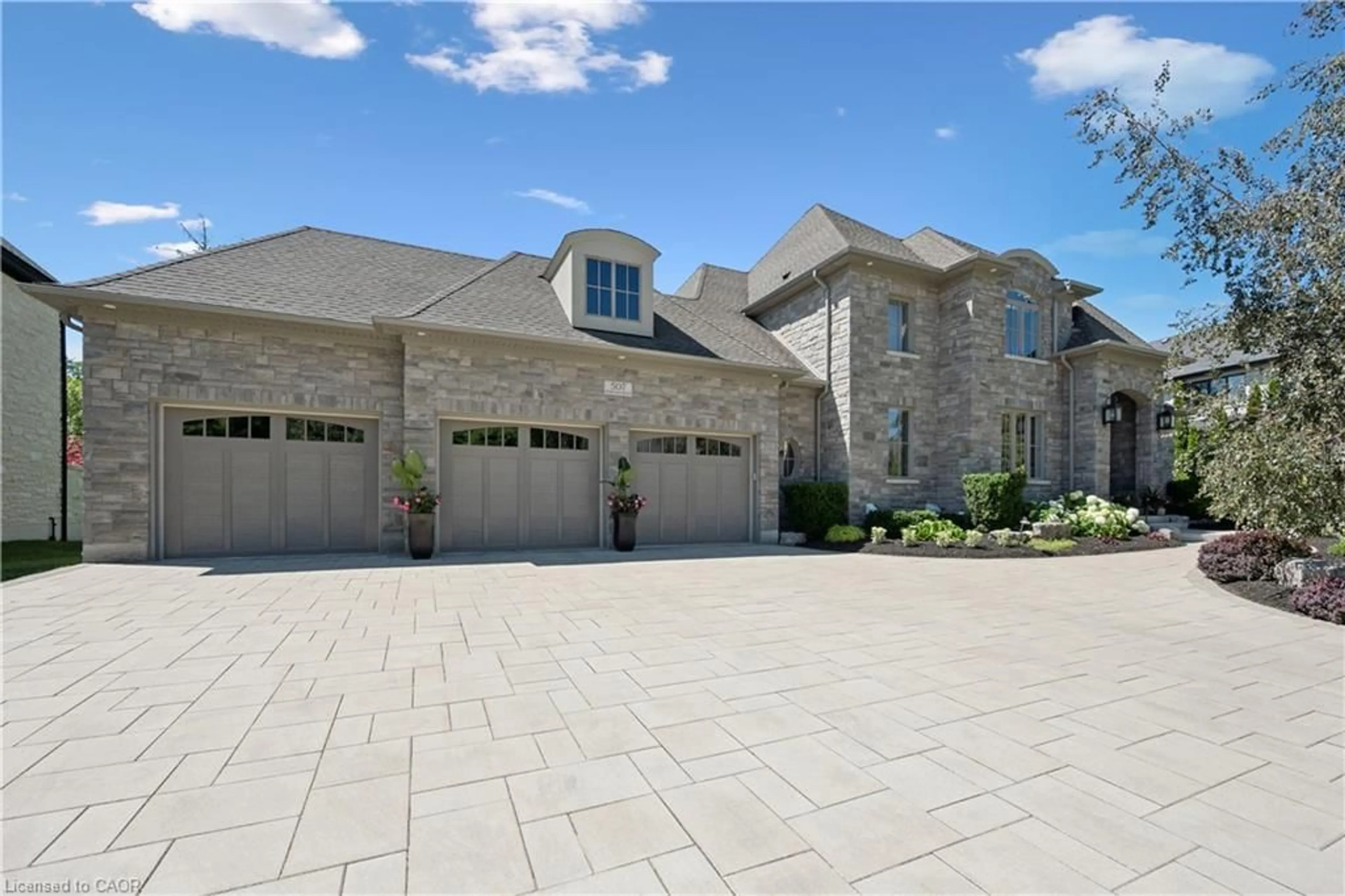 Home with brick exterior material, street for 507 Morrison Rd, Kitchener Ontario N2A 0G5