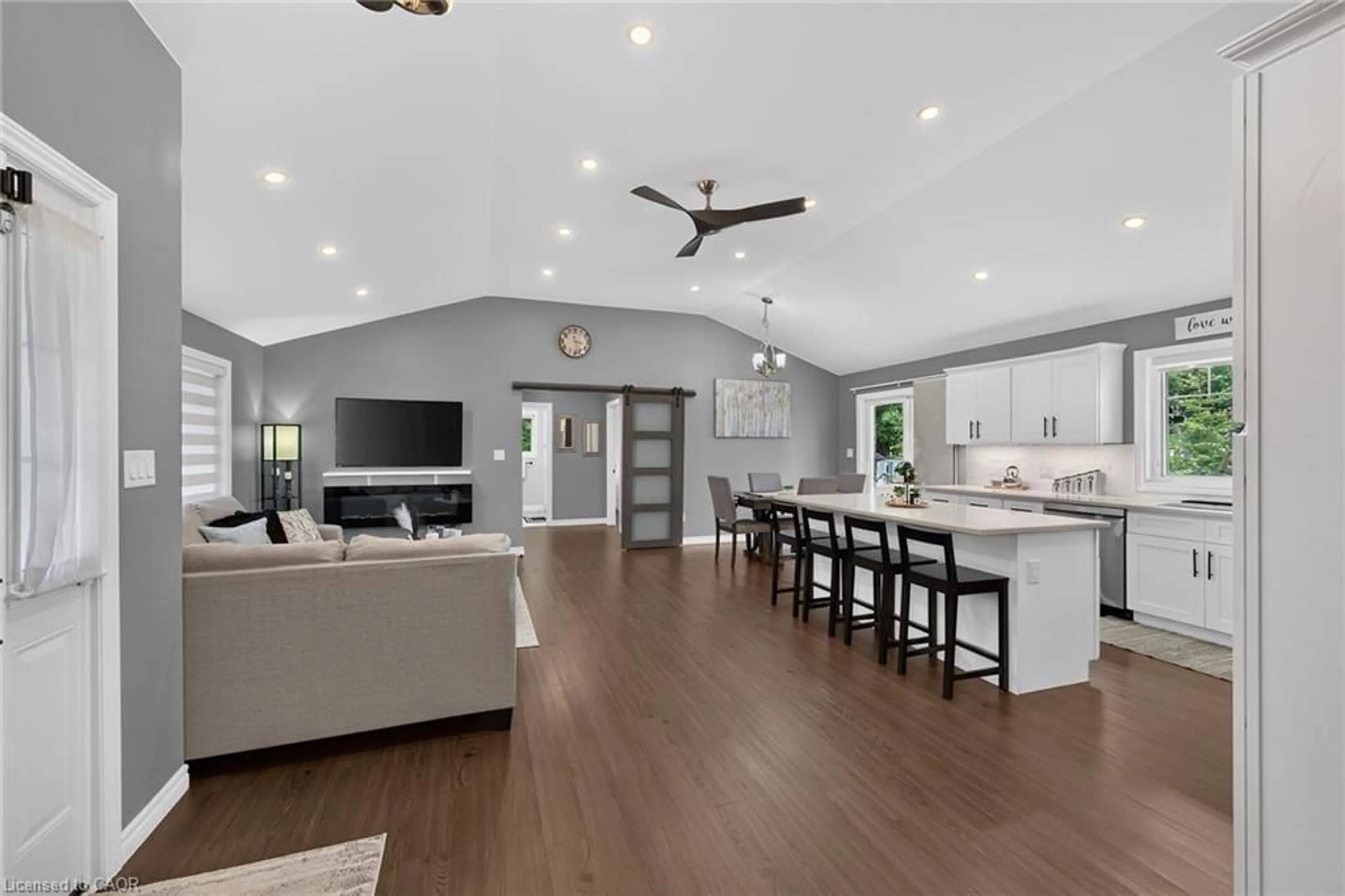 Open concept kitchen, unknown for 1874 Windham Rd 7 Rd, Waterford Ontario N0E 1V0