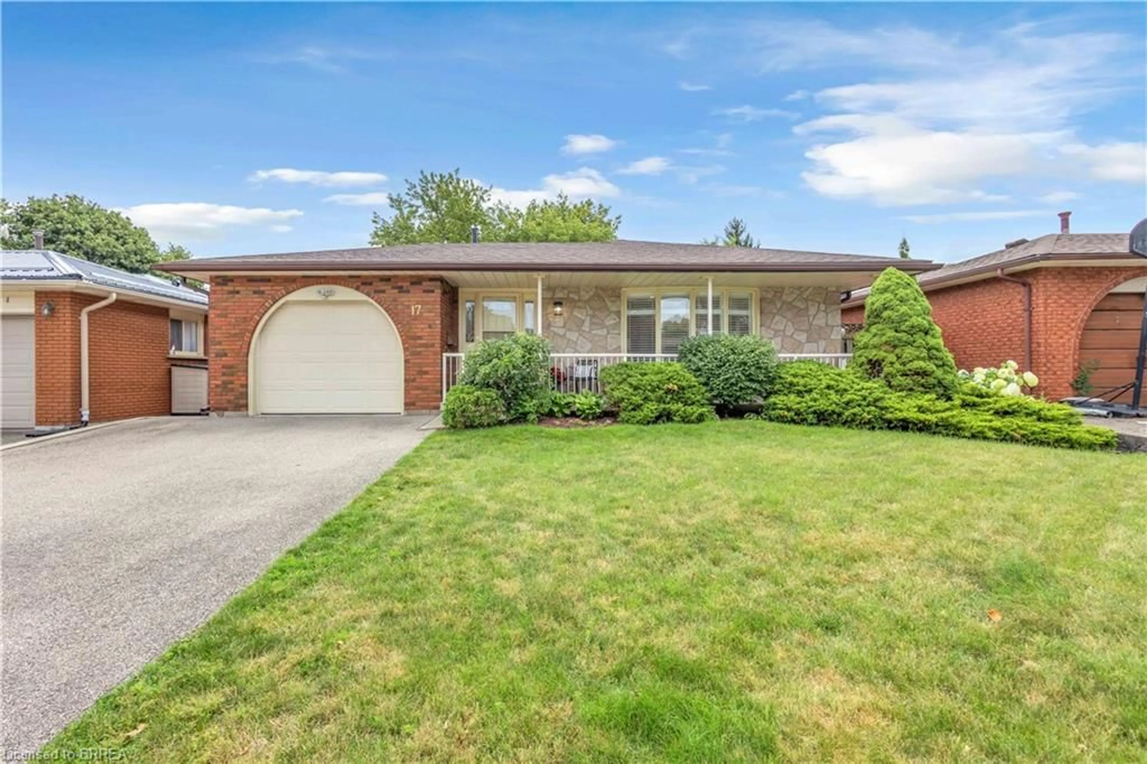 Home with brick exterior material, street for 17 Stodola Dr, Brantford Ontario N3R 6J4