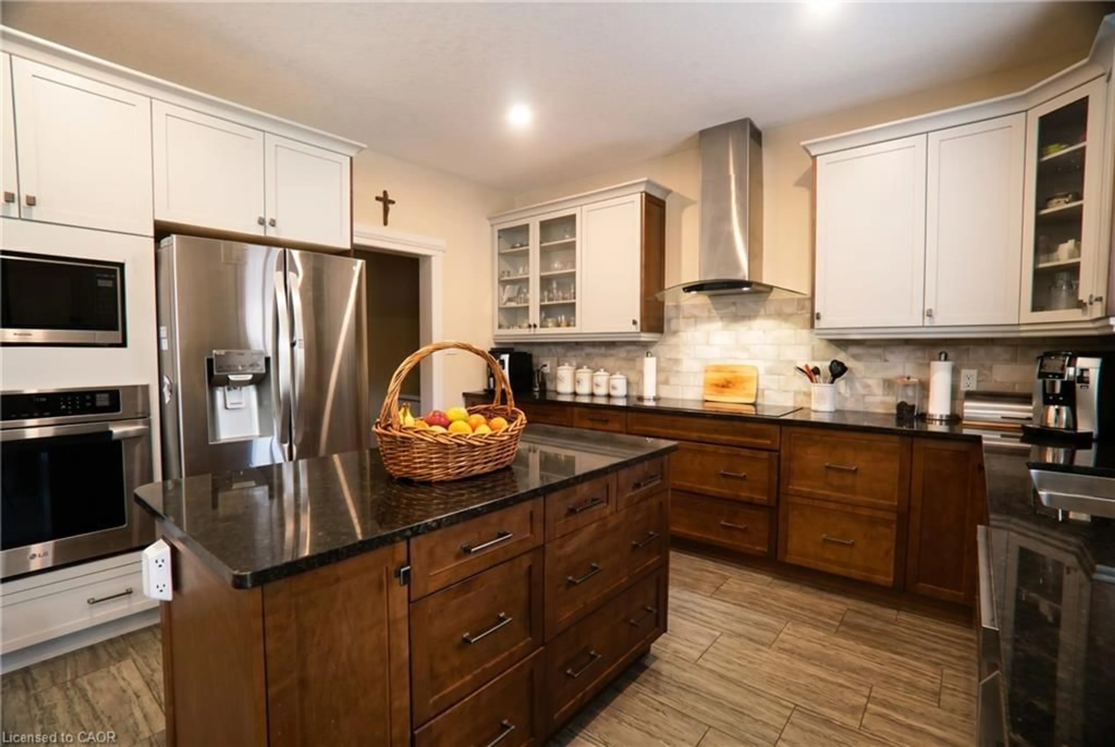 Unknown for 104 Thames Springs Cres, Thamesford Ontario N0M 2M0