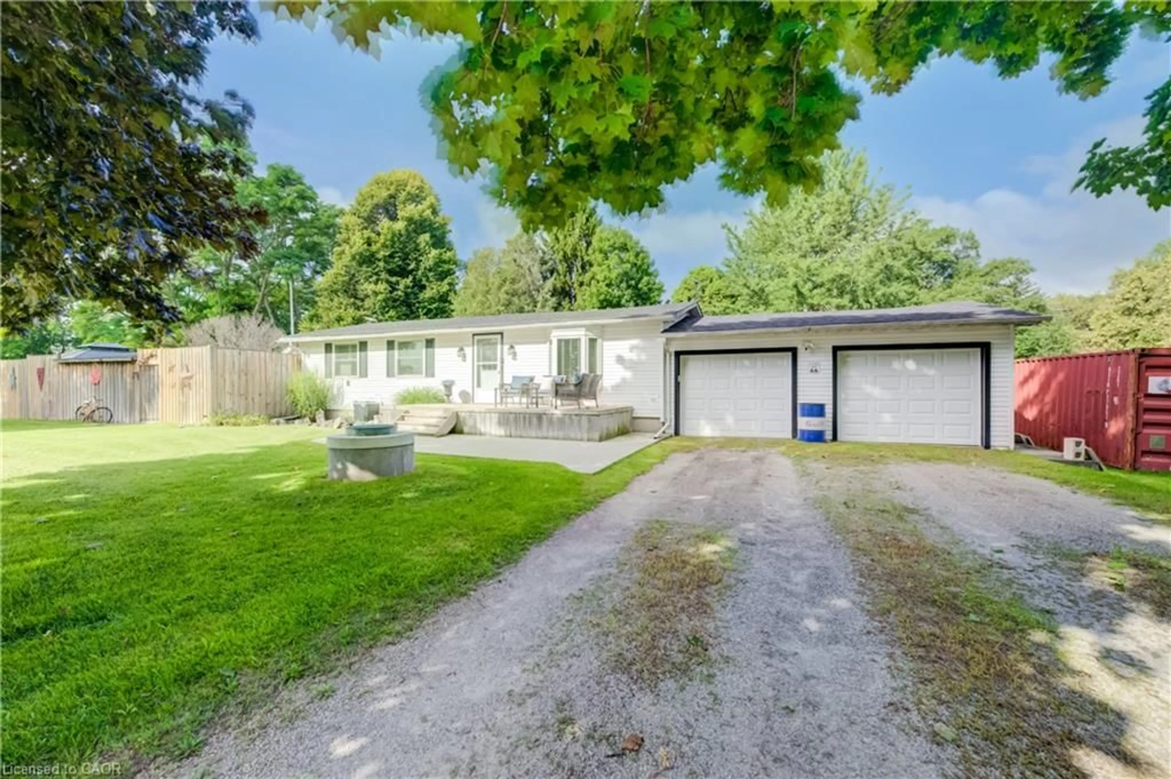 A pic from outside/outdoor area/front of a property/back of a property/a pic from drone, street for 955287 Canning Rd, Paris Ontario N3L 3E2