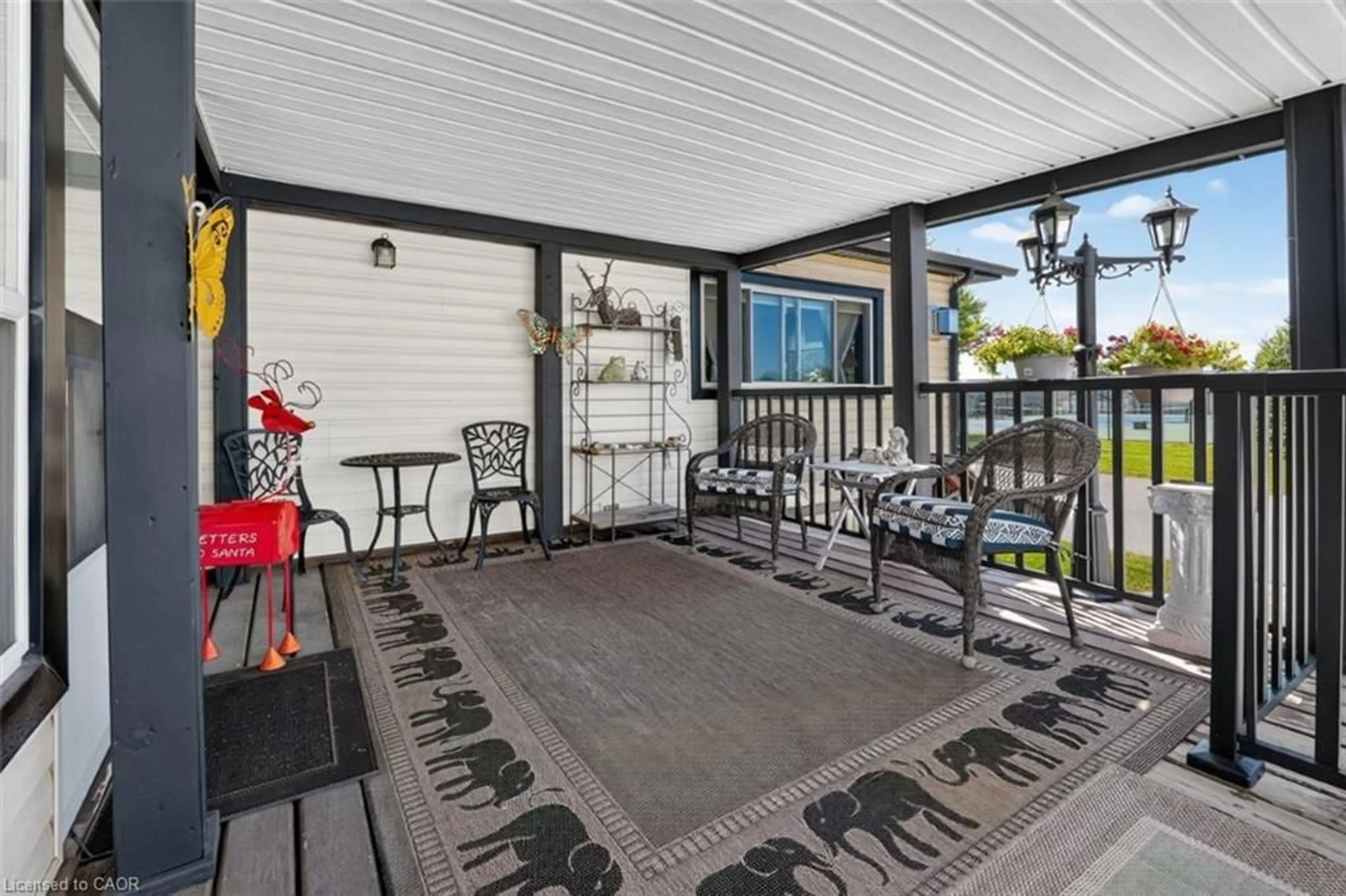 Patio, street for 3033 Townline Rd #80, Stevensville Ontario L0S 1S1