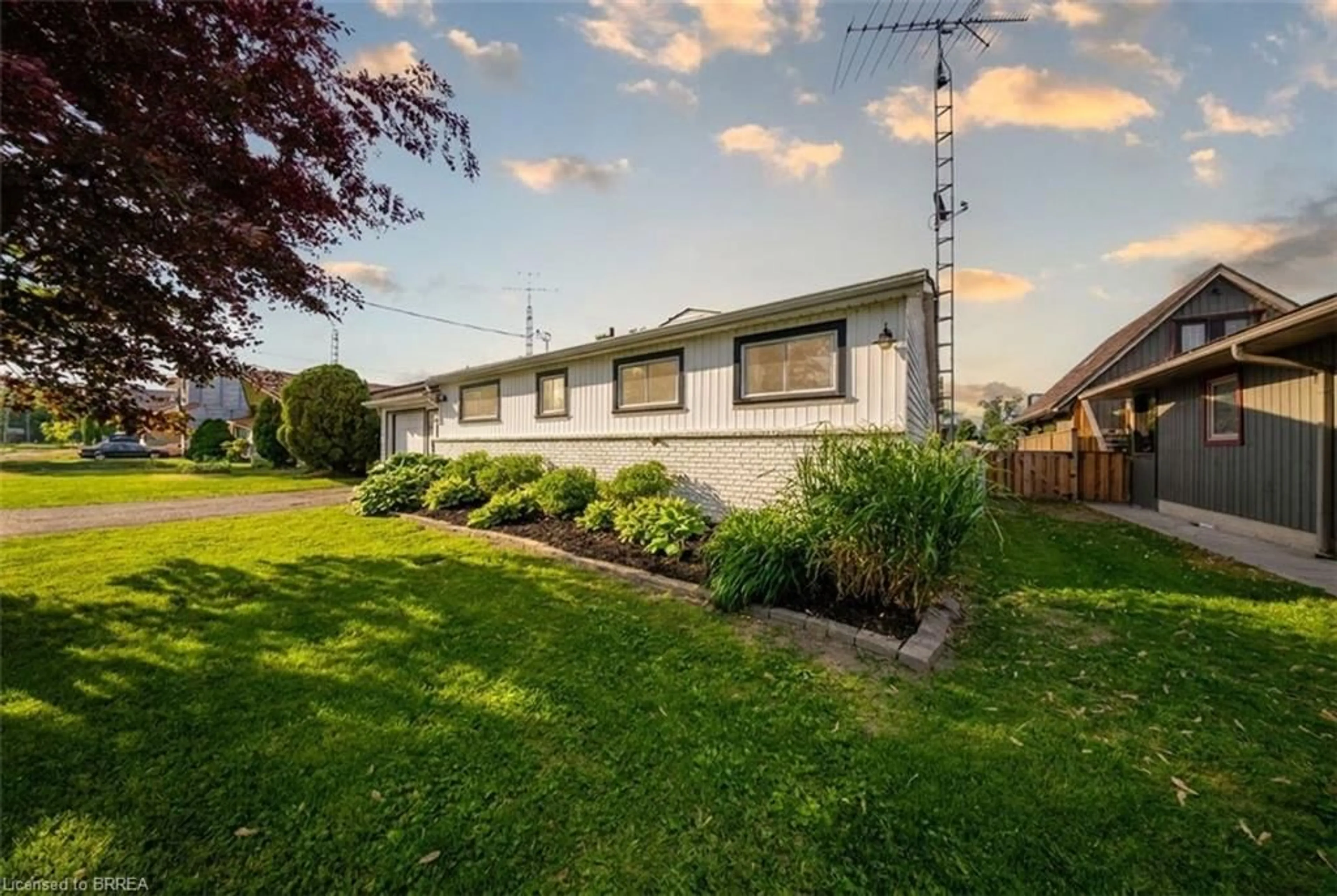 A pic from outside/outdoor area/front of a property/back of a property/a pic from drone, street for 382 Cedar Dr, Turkey Point Ontario N0E 1T0