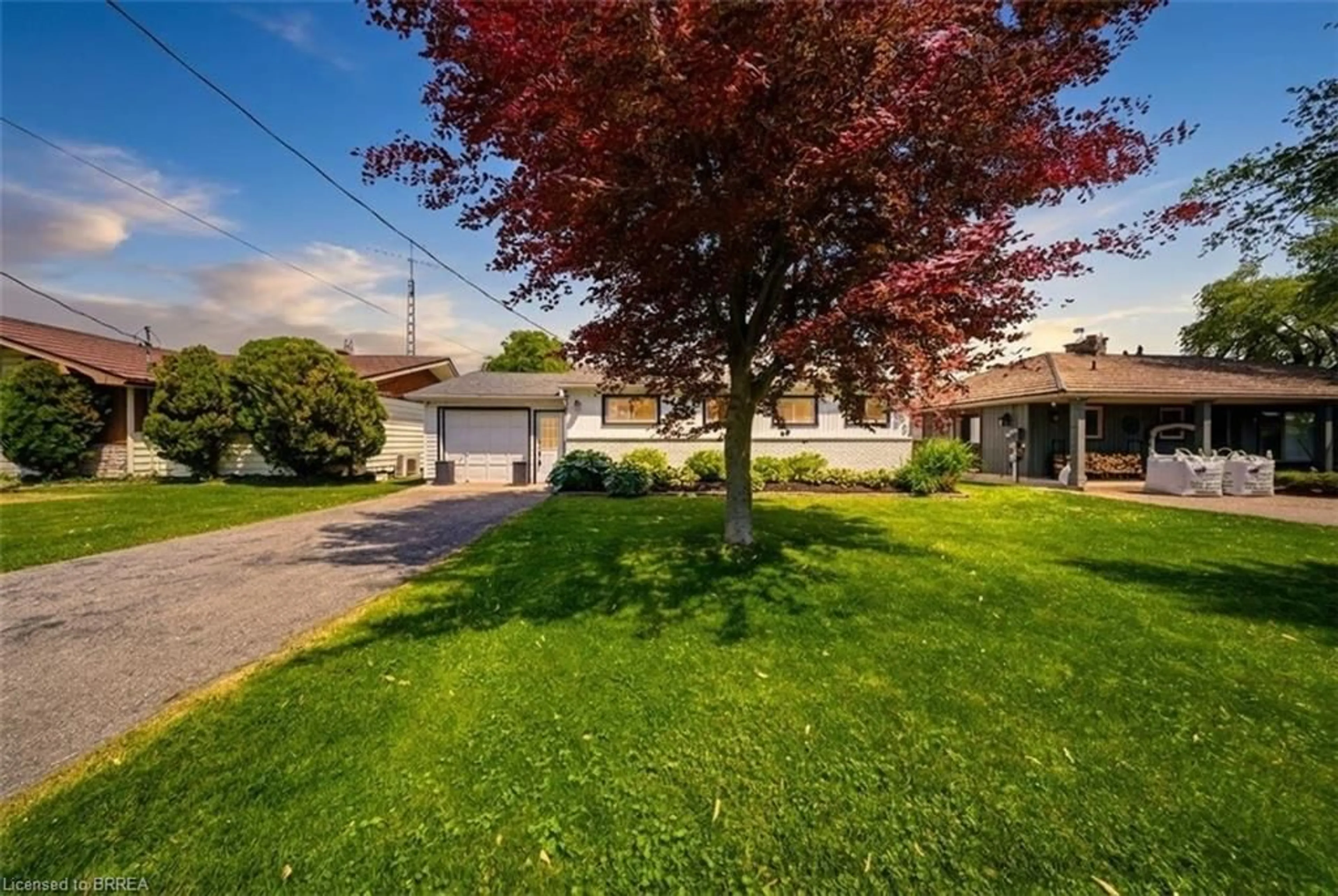 A pic from outside/outdoor area/front of a property/back of a property/a pic from drone, street for 382 Cedar Dr, Turkey Point Ontario N0E 1T0